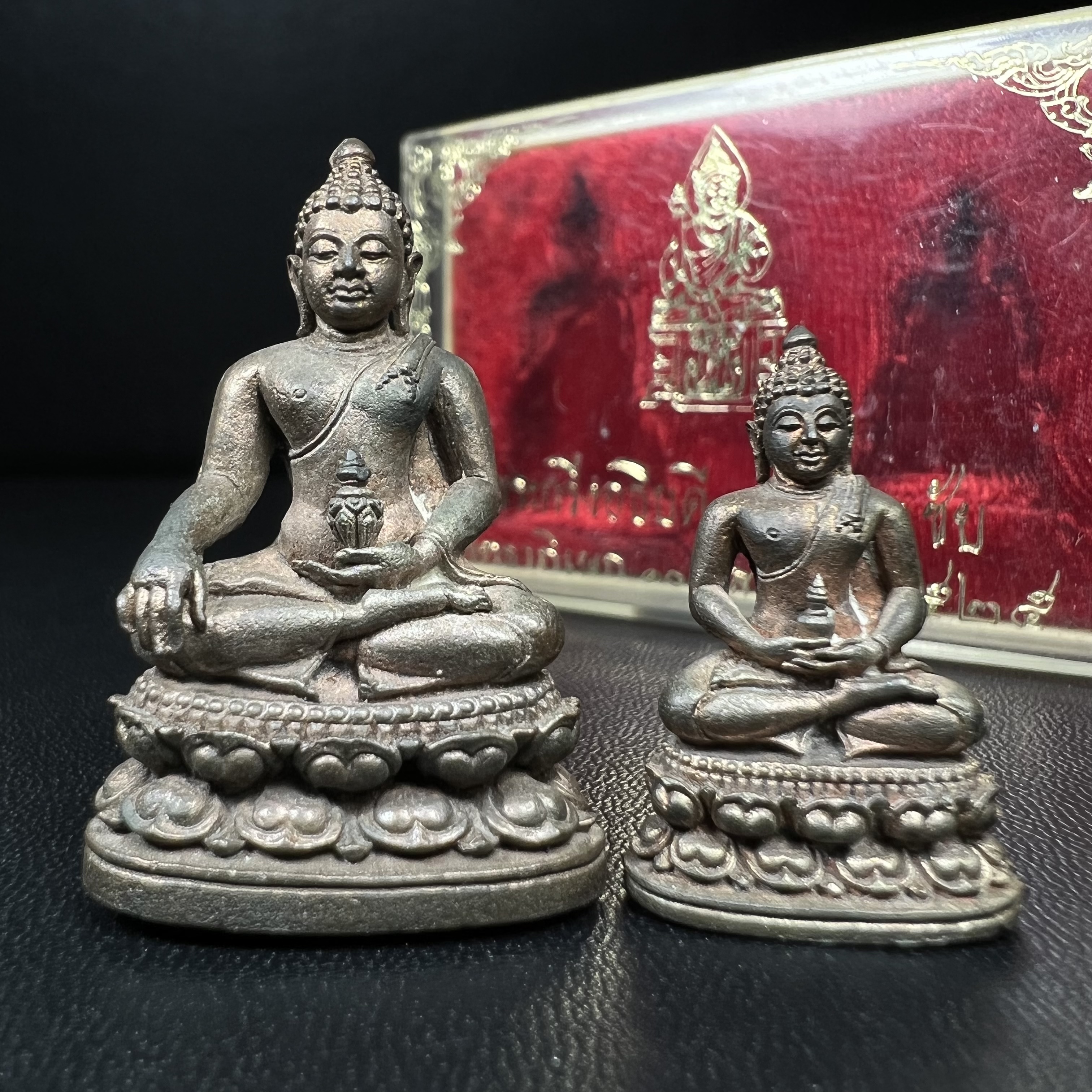 พระกริ่ง-พระชัยวัฒน์อธิบดี ปี2525 ของดีอัยการ (มีไว้บูชาเลื่อนยศเลื่อนตำแหน่งทุกท่าน)(1ใน 2525 ชุด)