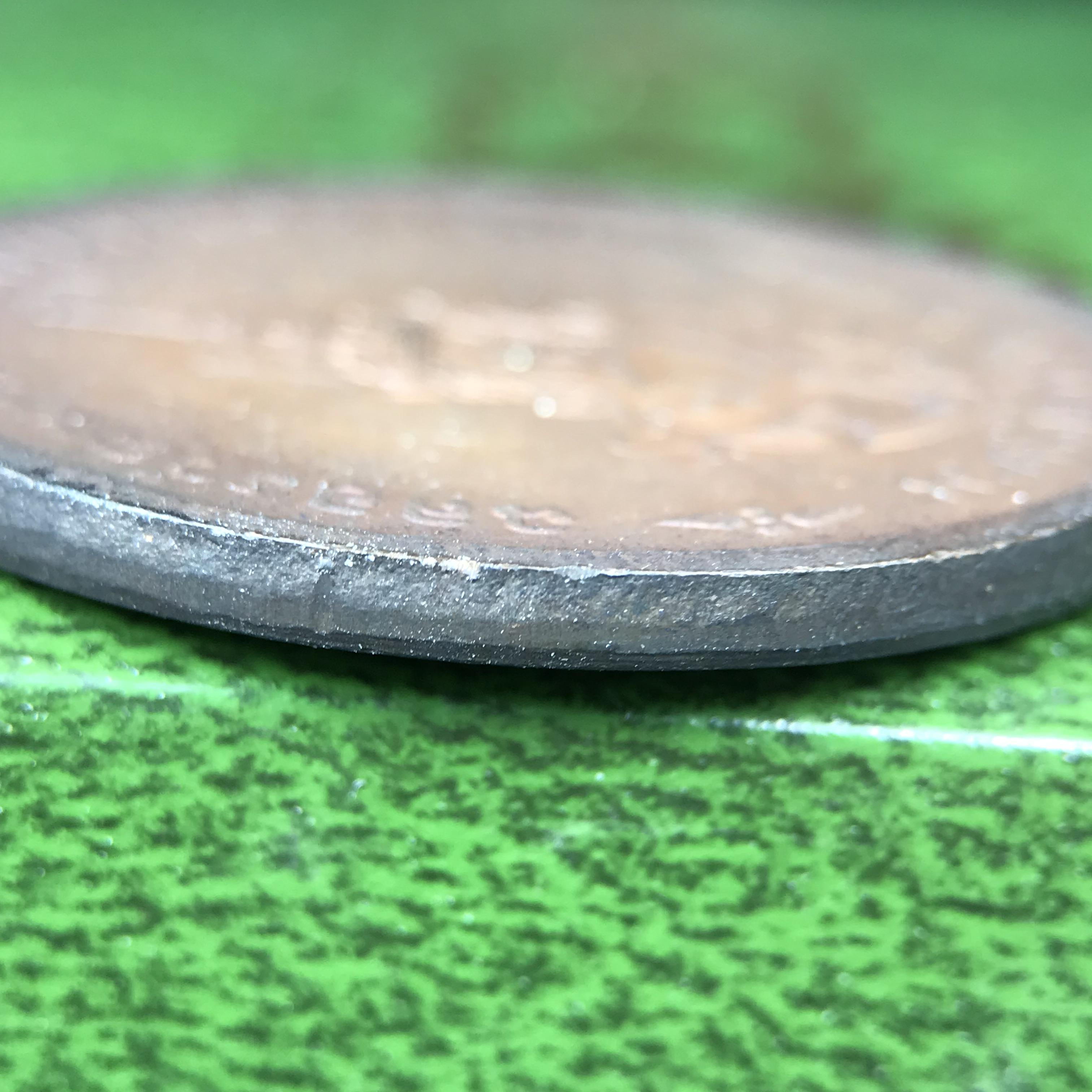 เหรียญพระแก้วมรกตหลัง ภปร. ฉลองกรุงรัตนโกสินทร์ครบ 200 ปี พ.ศ.2525 เนื้อทองแดงกล่องบรรจุเดิมครบ3พิมพ์(บล็อกพระราชศรัธา)(ในหลวงรัชกาลที่9 เสด็จในพิธี)พระคู่บ้านคู่เมือง...พระดี...พิธีใหญ่