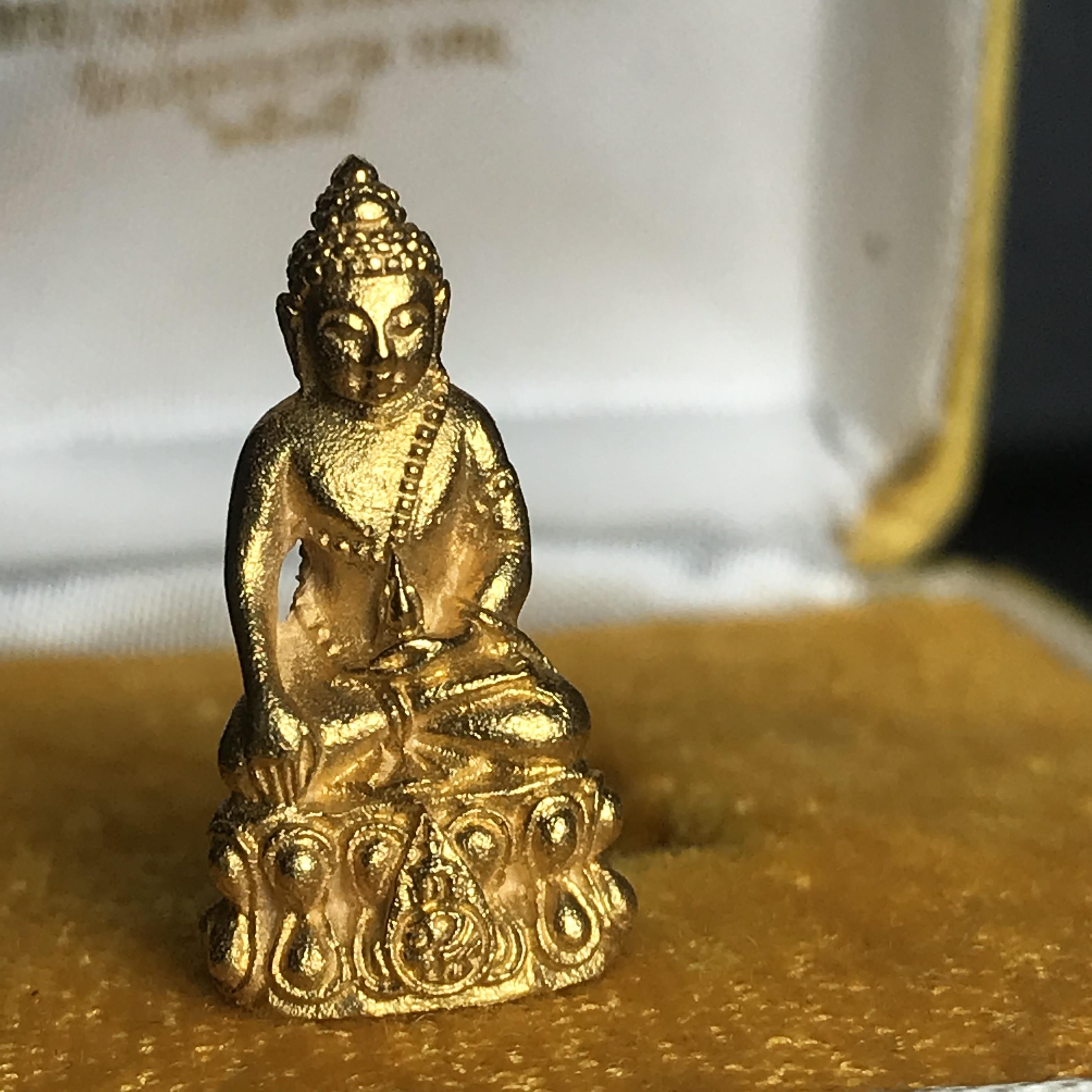 พระชัยวัฒน์นวปทุม ภปร. วัดปทุมวนาราม ปี2535 เนื้อทองคำ(ในหลวงรัชกาลที่9เสด็จเททอง)(สภาพสวยเดิมครบสมบูรณ์)