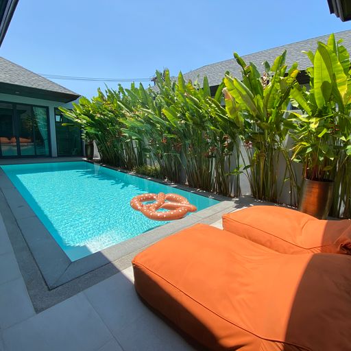 For Rent : Private Pool Villa Pasak 3, 3 bedrooms 3 Bathrooms 300 SQM.