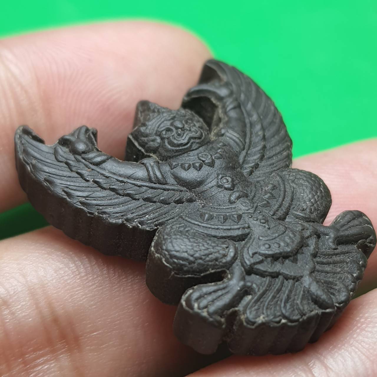 พระเครื่อง พญาครุฑห้อยคอ รุ่น รุ่งเรือง อำนาจ บารมี สีดำ จี้พญาครุฑ พญาครุฑแท้