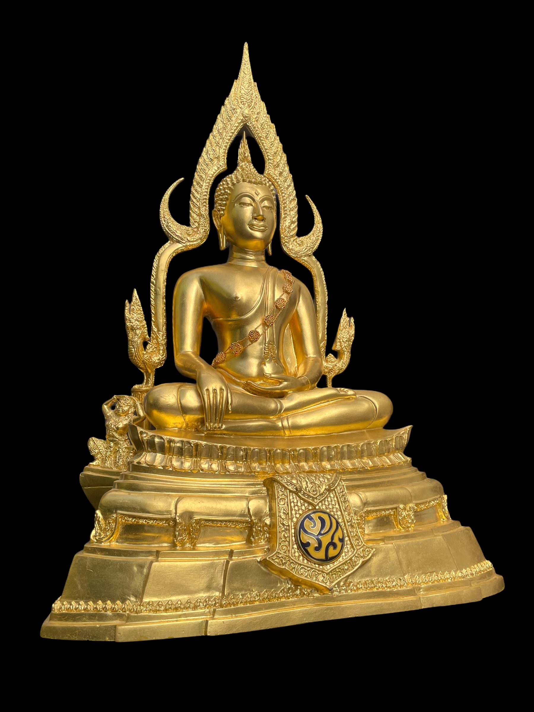 พระพุทธชินราช(จำลอง)ภปร. 84พรรษา เนื้อโลหะ ลงรักปิดทอง 100% ขนาดหน้าตัก 9 นิ้ว(ใต้ฐานบรรจุพระพุทธชินราชเนื้อผงพระราชทานมวลสาร จิตรลดาและเส้นพระเจ้า(เส้นผม))