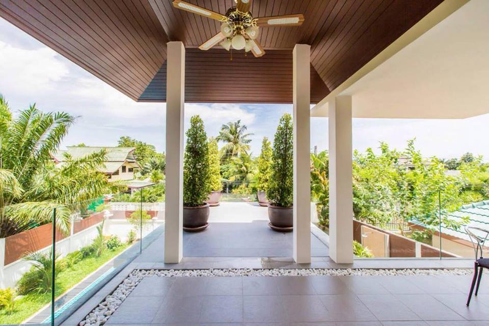 For Rent : Rawai, Luxury Private Pool villa 4 bedrooms.