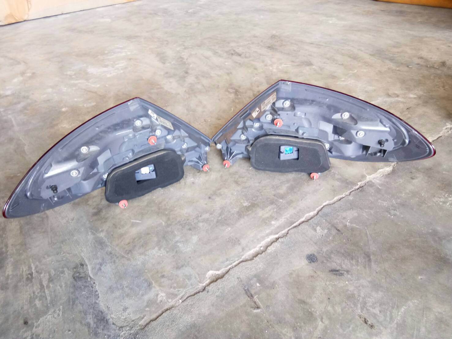 ไฟท้ายBENZ W213