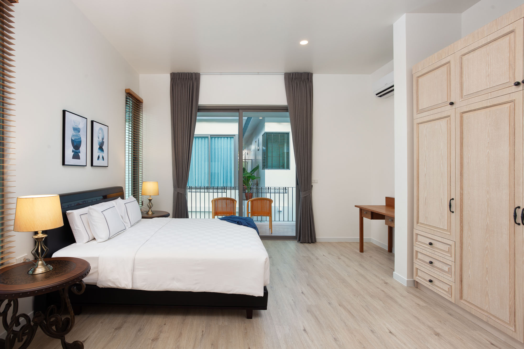 For Rent : Rawai, Seafront Penthouse with Jacuzzi, 2 Bedroom 2.5 Bathroom