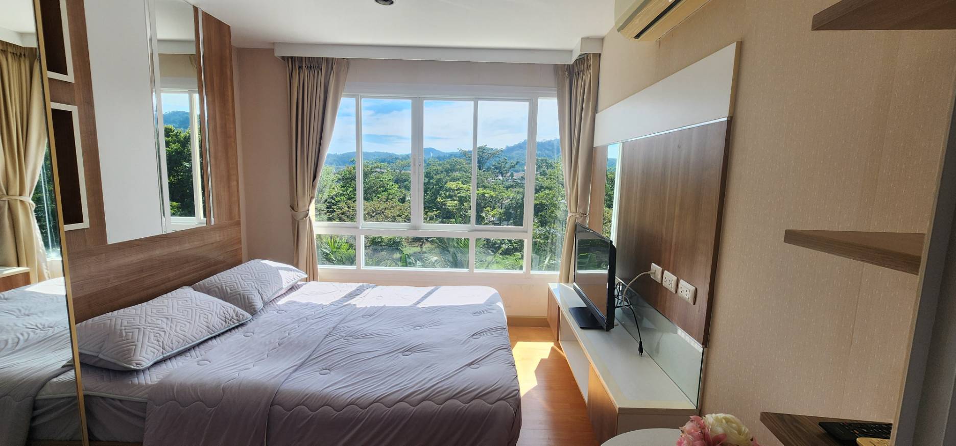 For Rent : Kathu Plus Condominium(2) 1 bedroom 1 Bathroom 4th floor Green view