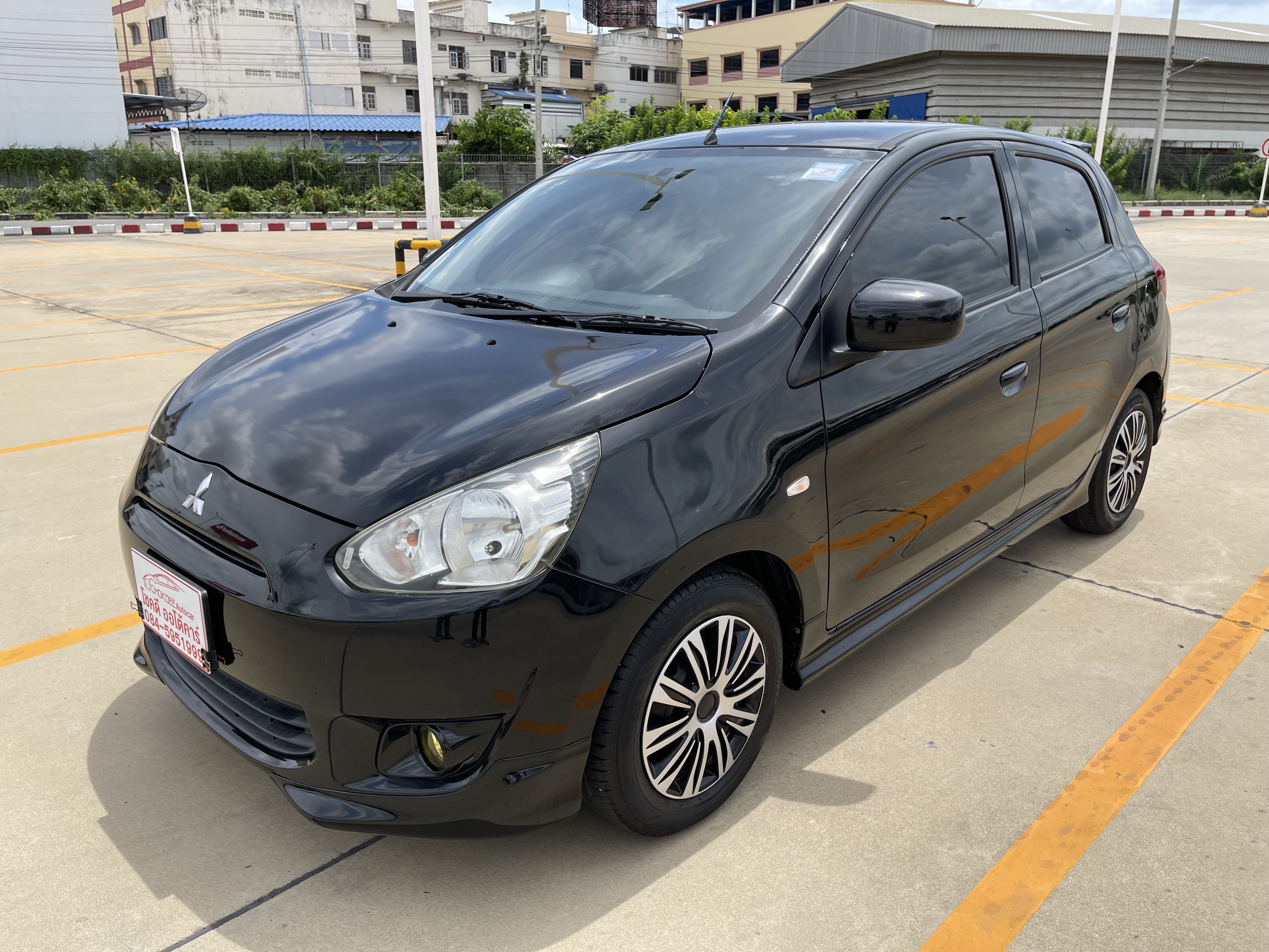 Mitsubishi Mirage 1.2 GLX At 2015 ดำ