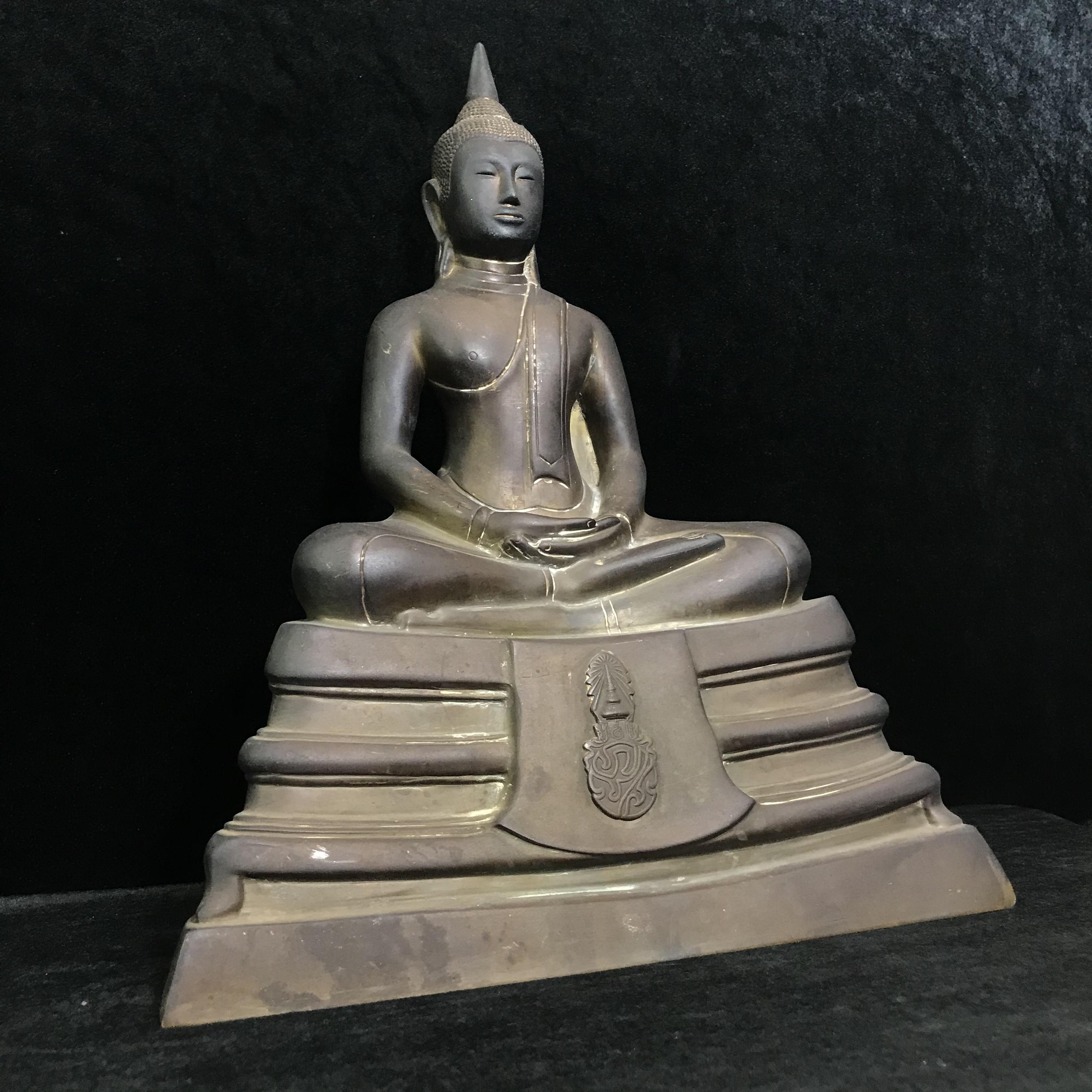 พระบูชาพระพุทธโสธร ภปร. รุ่นย้อนยุค ปี2539 กาญจนาภิเษกครองราชสมบัติครบ 50ปี หน้าตัก 7นิ้ว หมายเลข00742