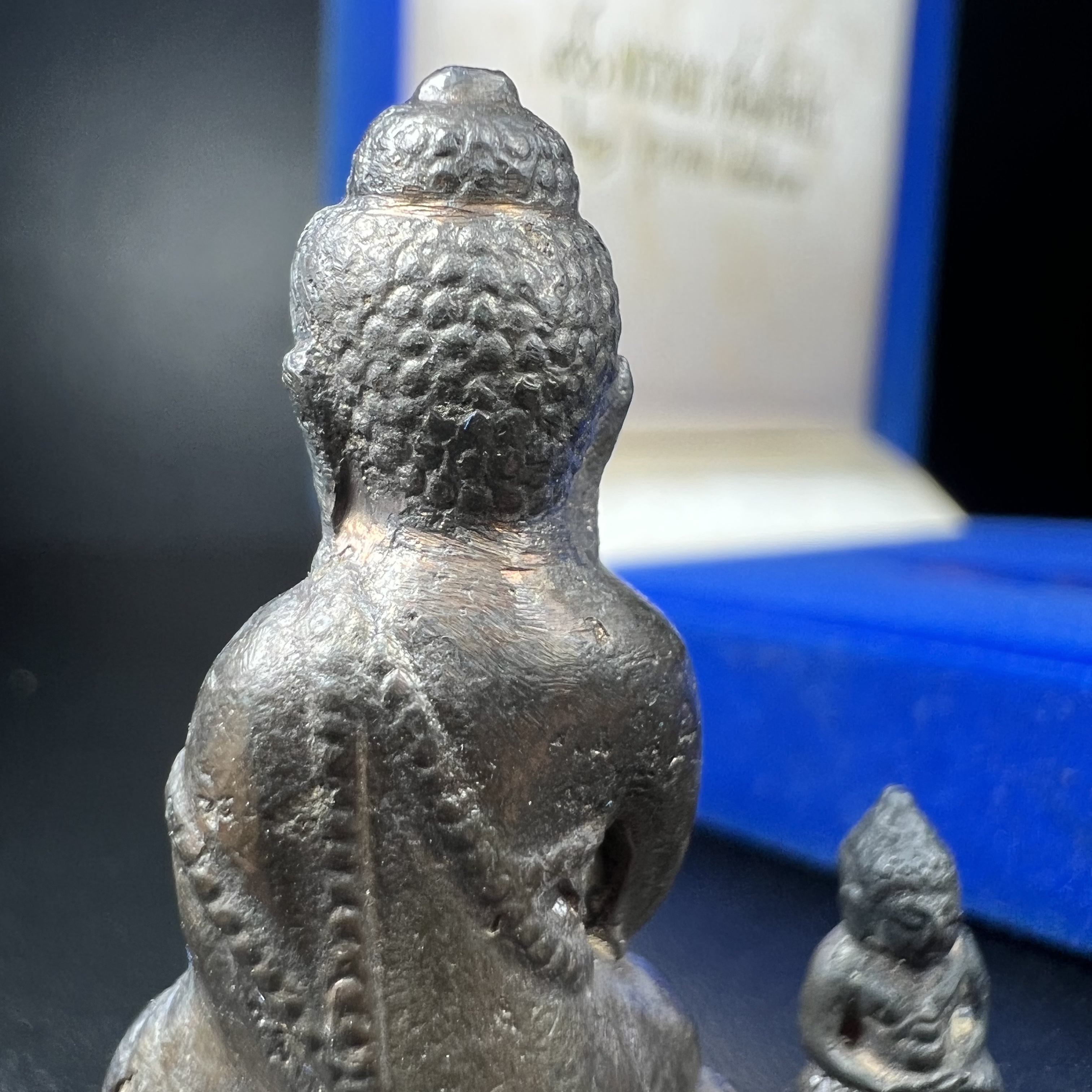 พระกริ่ง-พระชัยวัฒน์ 90พรรษาสมเด็จย่า ปี2533 เนื้อนวโลหะ(ในหลวงรัชกาลที่9เสด็จในพิธี)(1 ใน 3000 ชุด) หายาก