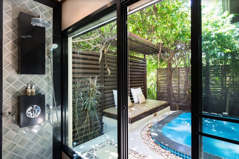 For Sale : Nai Harn, Luxury New Pool Villa, 1 Bedroom 1 Bathroom, Garden view.