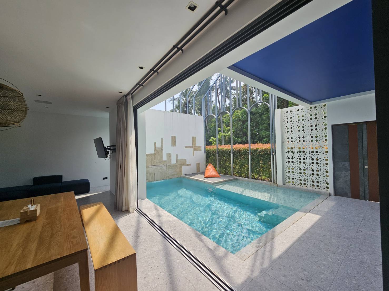 For Sales : Maikhao, Private Pool Villa, 3 Bedrooms 4 Bathrooms