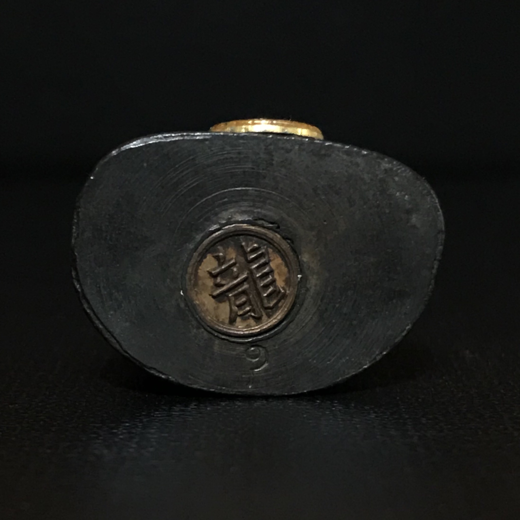 พระกริ่งธิเบตอวโลกิเตศวร ภปร.(พระไวโรจนะพุทธ)วัดมังกรกมลาวาส(เล่งเน่ยยี่) รุ่นแรกปี2515 เนื้อนวโลหะ(ในหลวงรัชกาลที่9เสด็จเททอง)(หายาก)