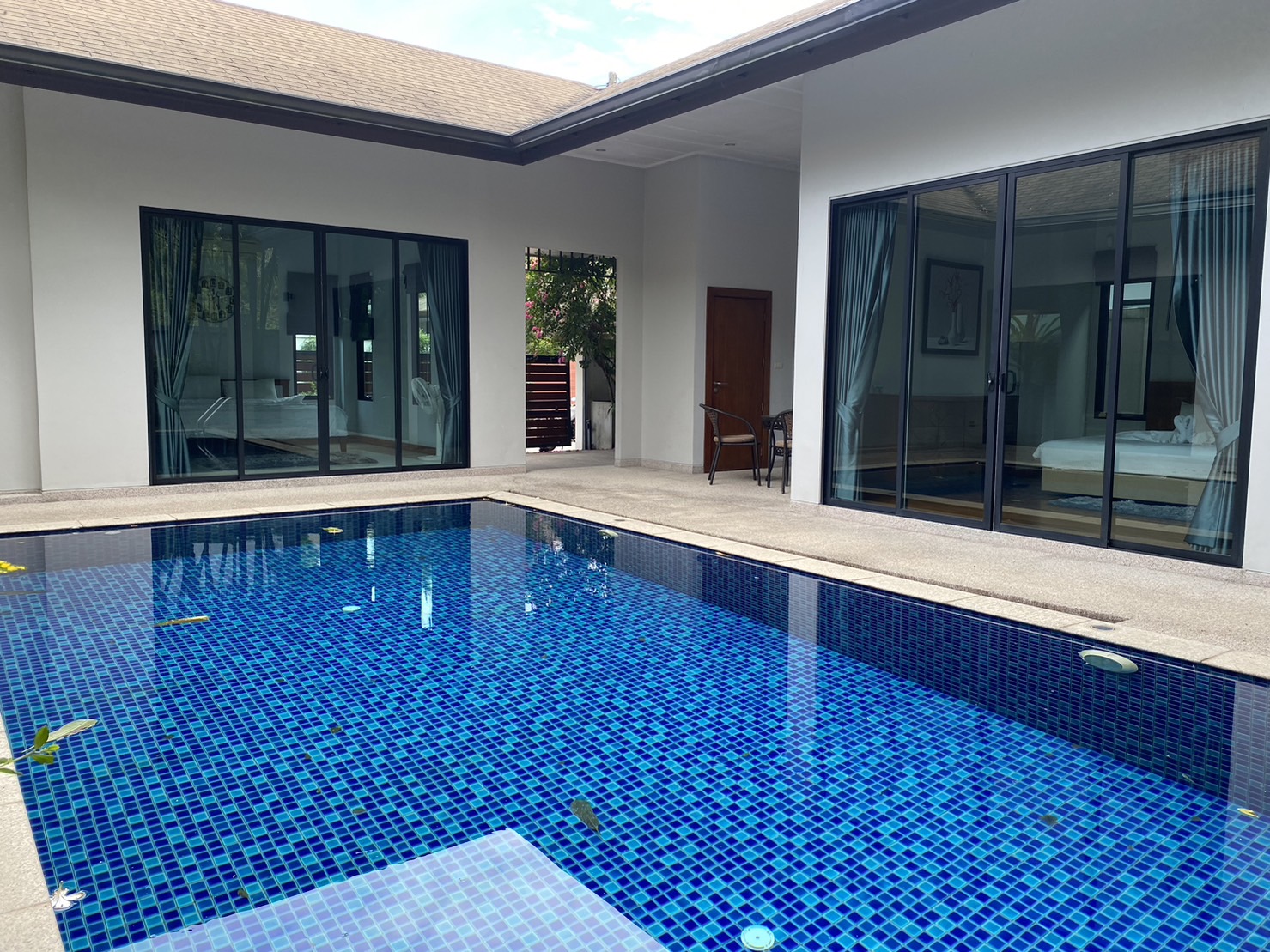 For Rent : Cherngtalay, Private Pool Villa near Boat Avenue , 3 bedrooms 3 bathrooms