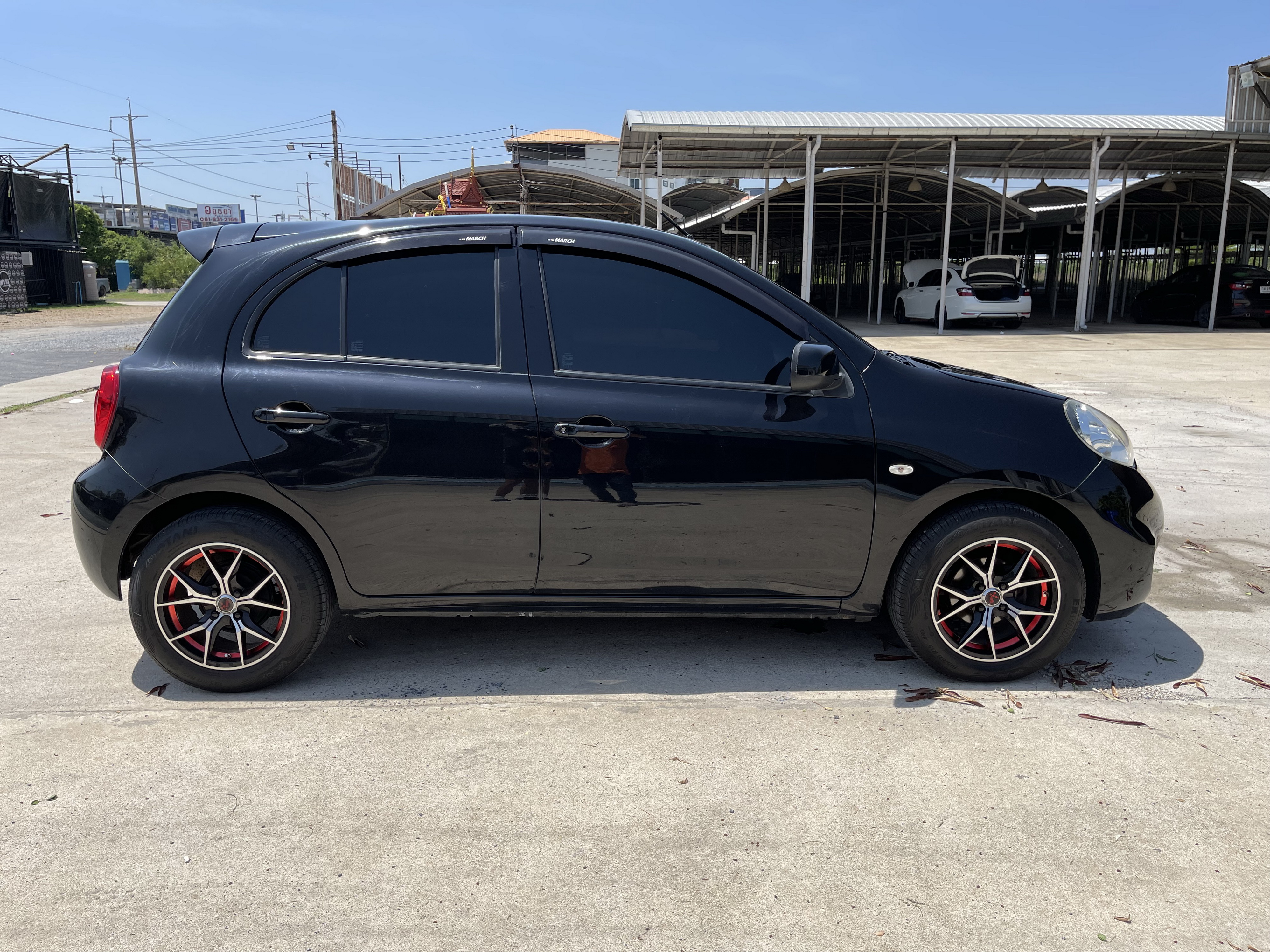 Nissan March 1.2 E At 2017 ดำ