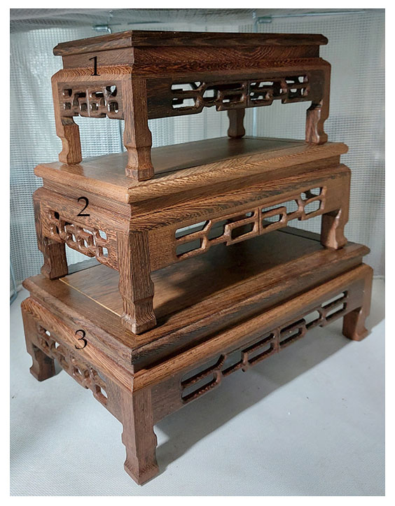 ฐานไม้ หรือกี๋สี่เหลี่ยมผืนผ้า ขายแยก มี3ขนาด เริ่มตัวละ