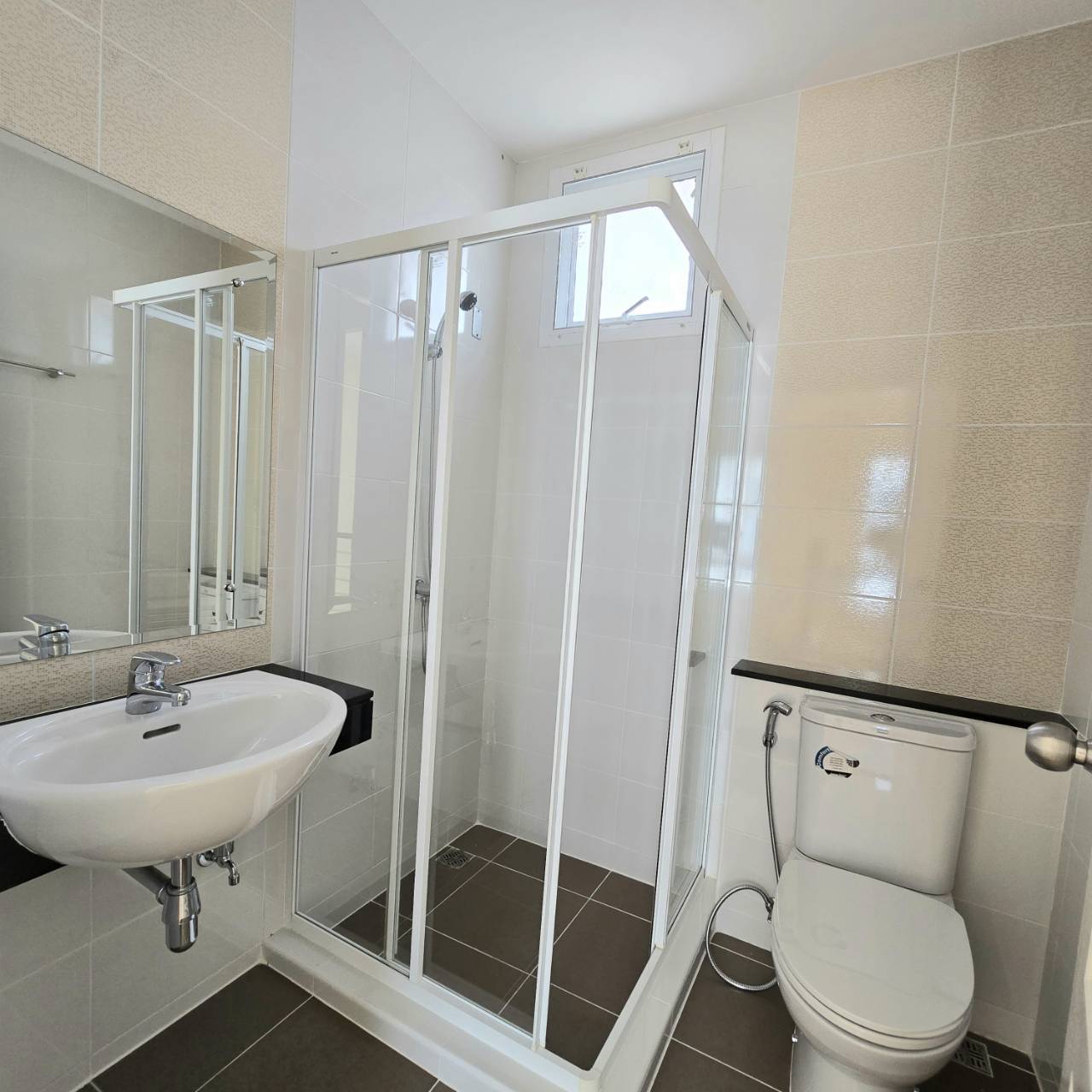 For Sales : Kathu, 2-story semi-detached house, 3 bedrooms 3 bathrooms