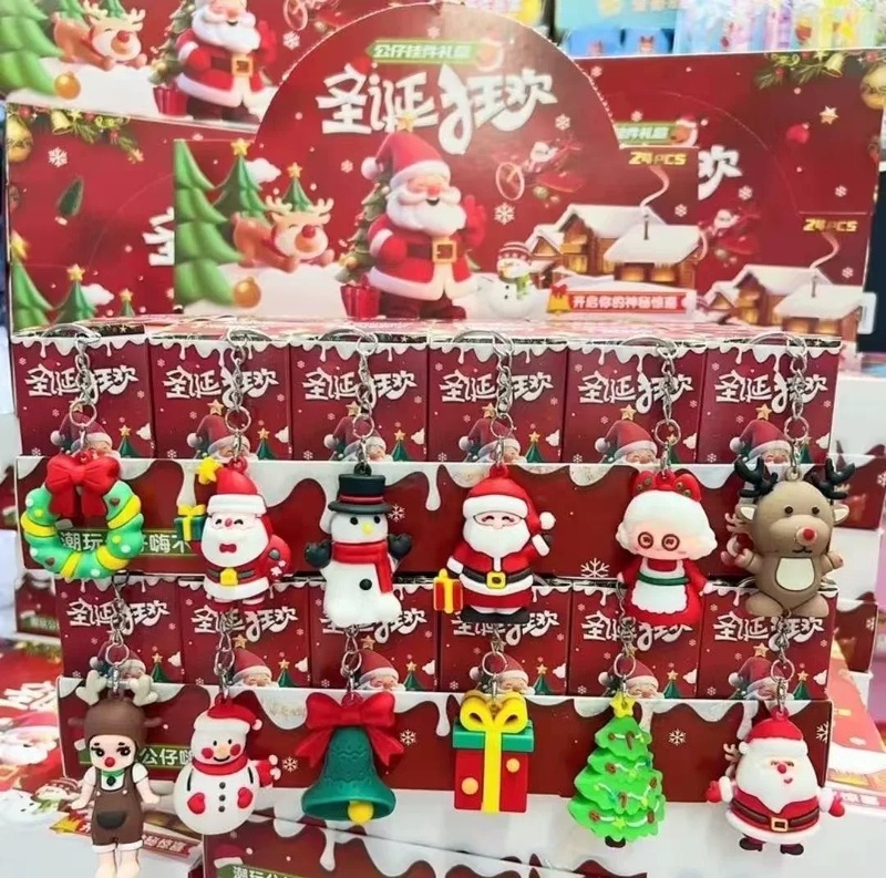 กล่องสุ่มพวงกุญแจคริสต์มาส 24 ตัว