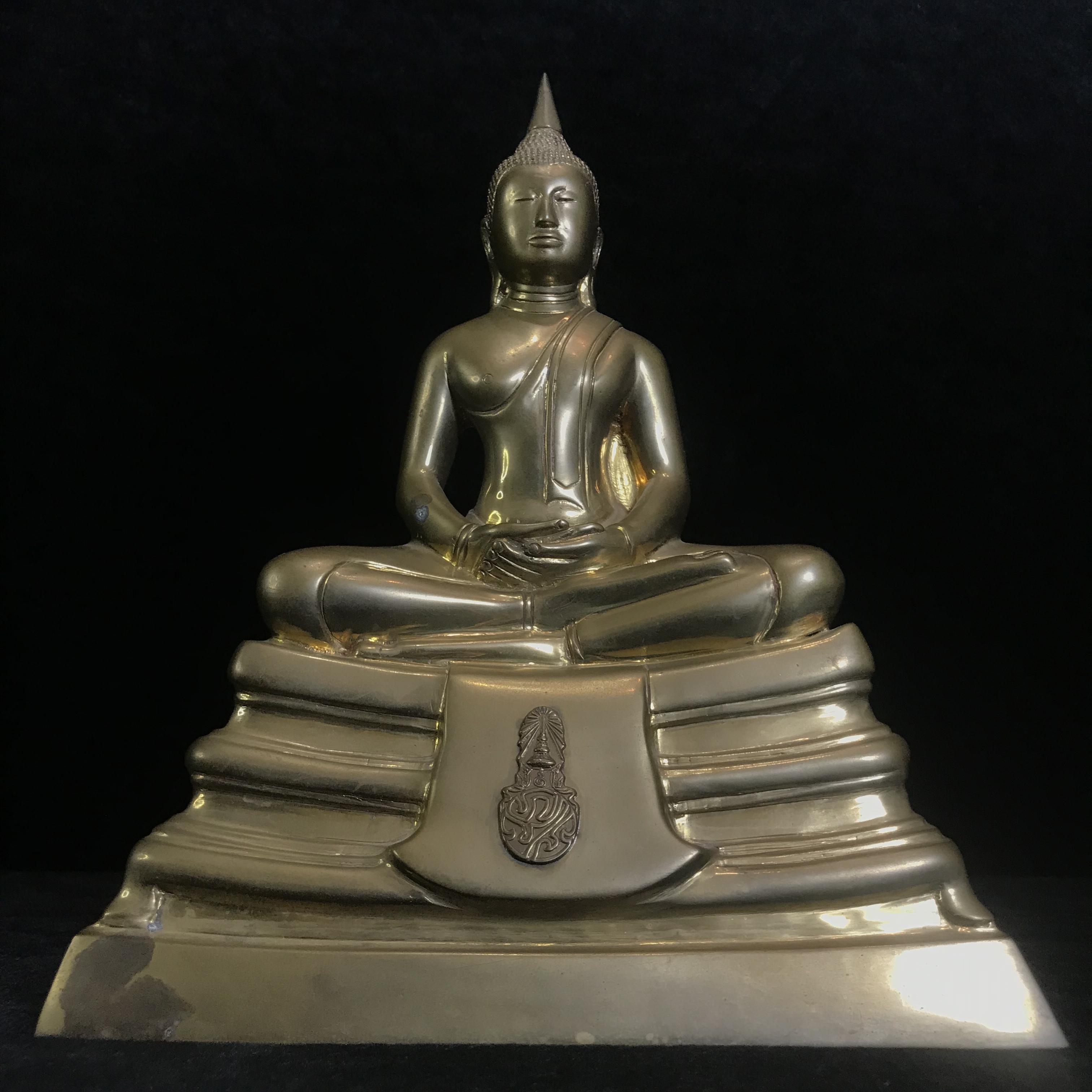 พระบูชาพระพุทธโสธร ภปร. รุ่นย้อนยุค ปี2539 กาญจนาภิเษกครองราชสมบัติครบ 50ปี หน้าตัก 5นิ้ว หมายเลข02058