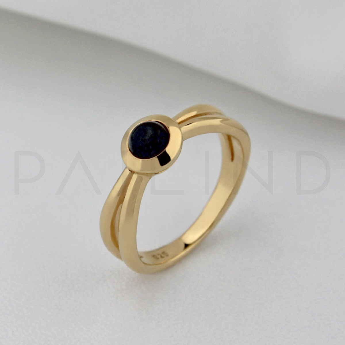 แหวนเงินชุบทอง 14K ประดับ BLACK ONYX