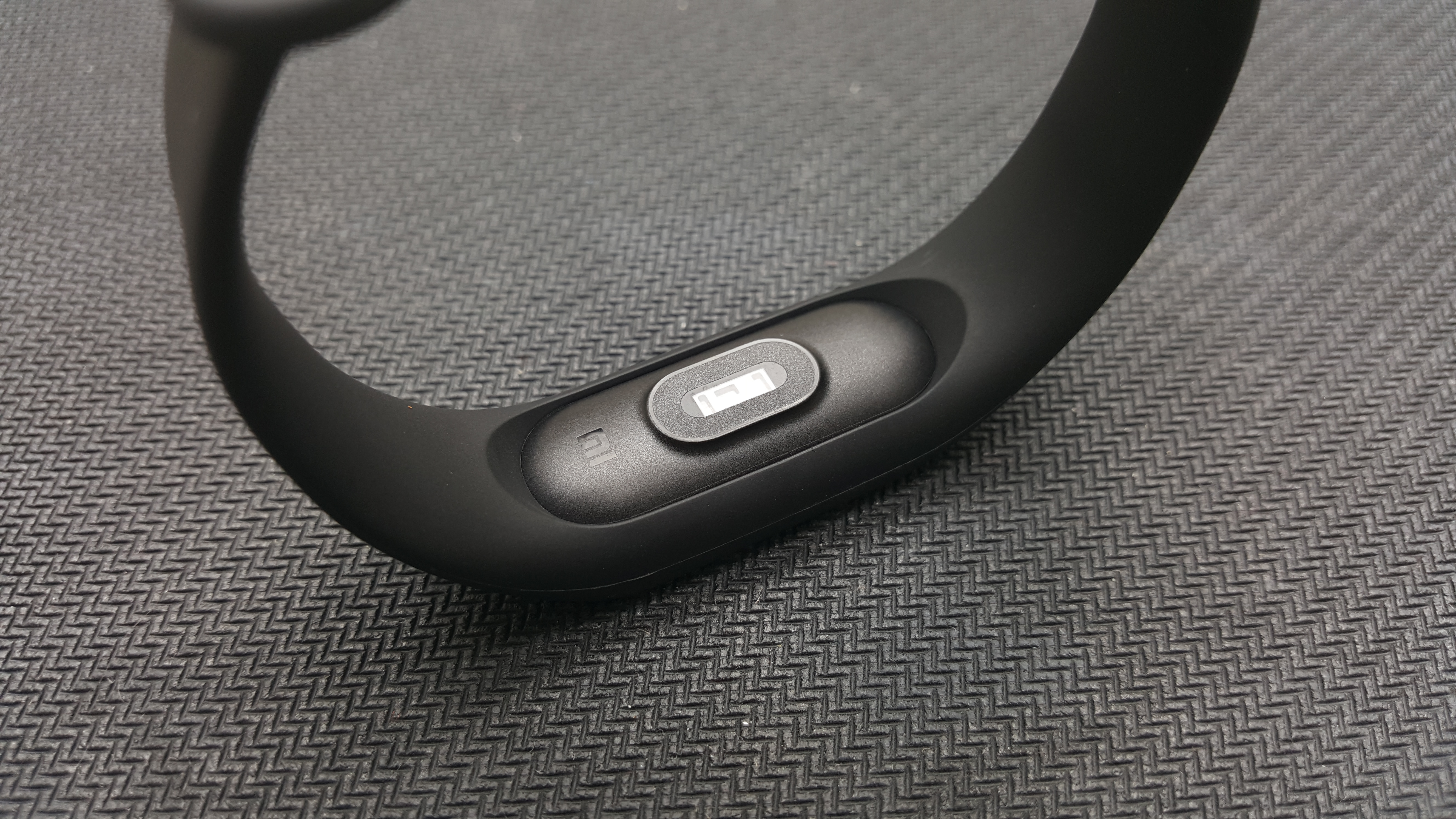 Mi Band 2 ล็อตผลิตใหม่ รับประกัน 1ปีโดยตรงจาก Xiaomi ประเทศไทย