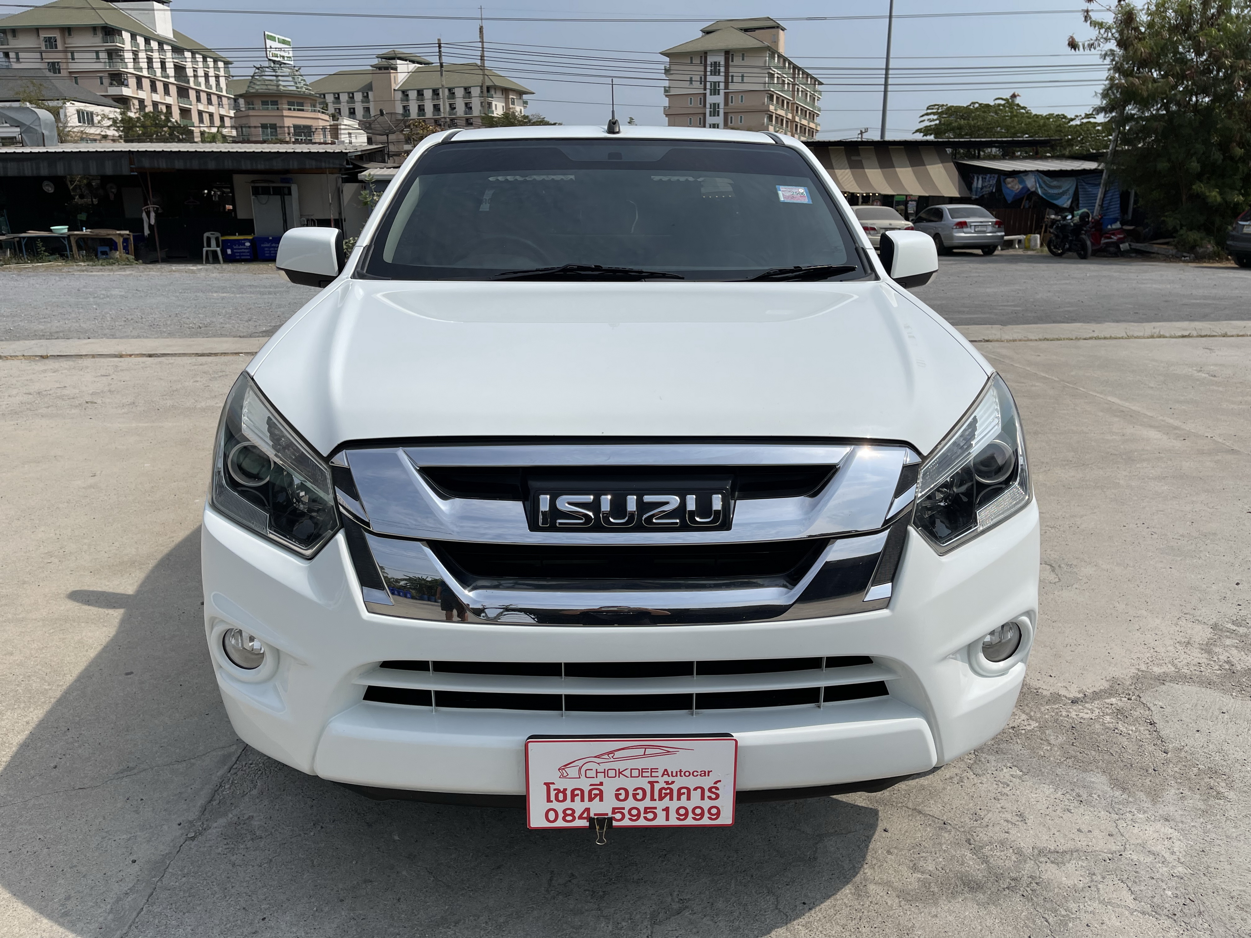 Isuzu Dmax All New Cab 1.9 L 2017 ขาว