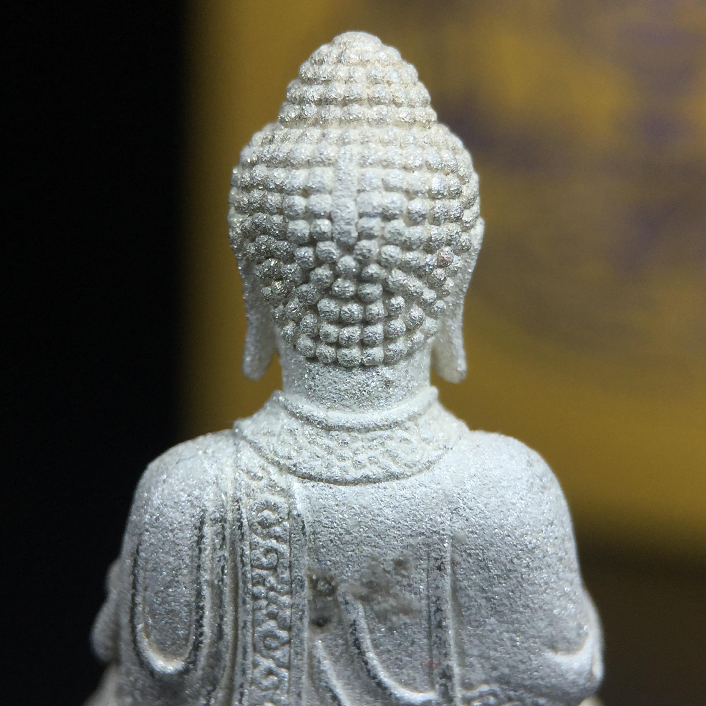 พระกริ่งจีน "ต้าเยิ่นถะ" รุ่น กาญจนาภิเษก ครองราชย์ 50 ปี วัดบวรนิเวศวิหาร ปี2538 เนื้อเงินพ่นทรายขัดเงาบางส่วน 99.99% สูง 3.8 ซม. (คัดสภาพสวยเดิม พิธีใหญ่ พุทธศิลป์งดงาม)1 ใน 6001 องค์