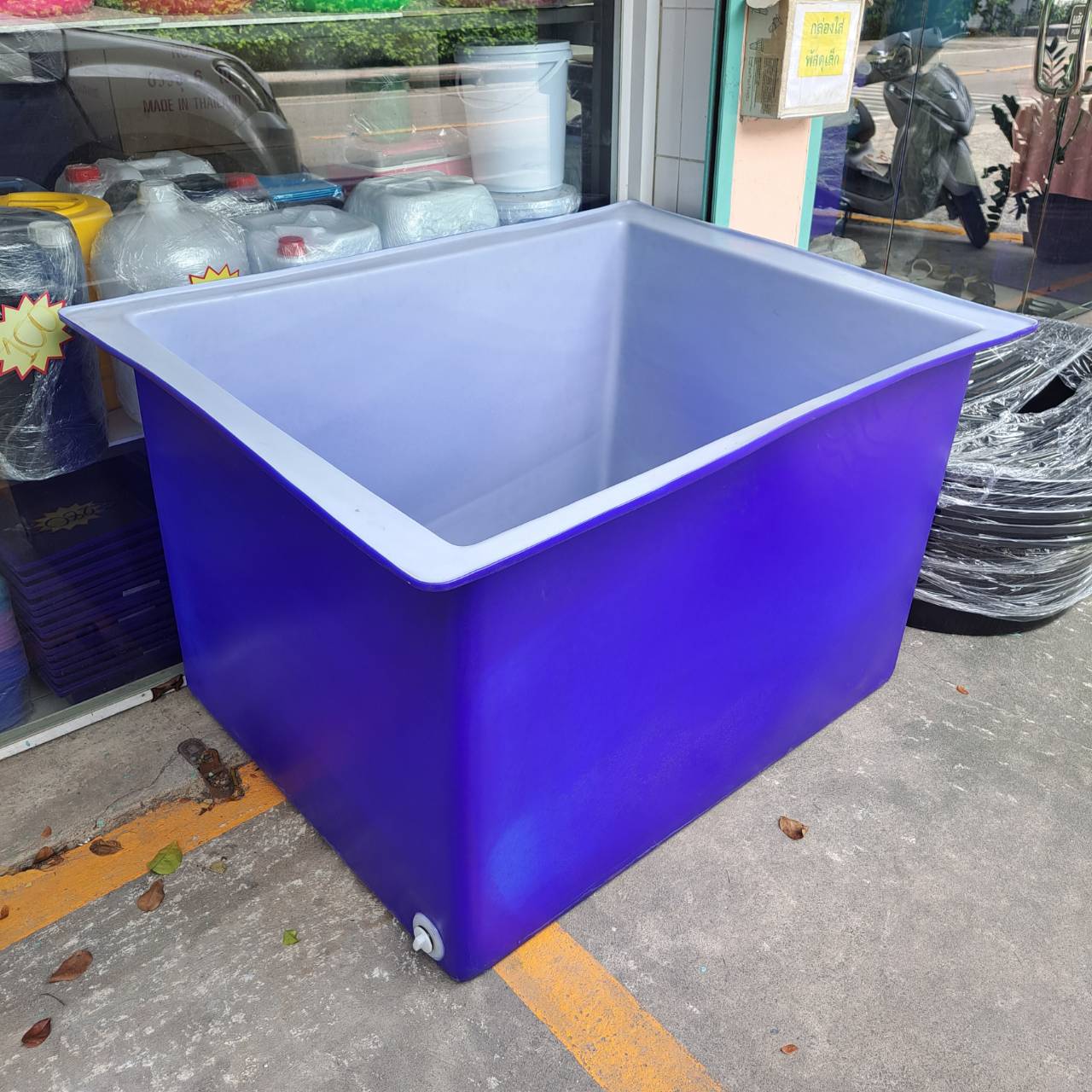 กระบะเหลี่ยม 800 ลิตร