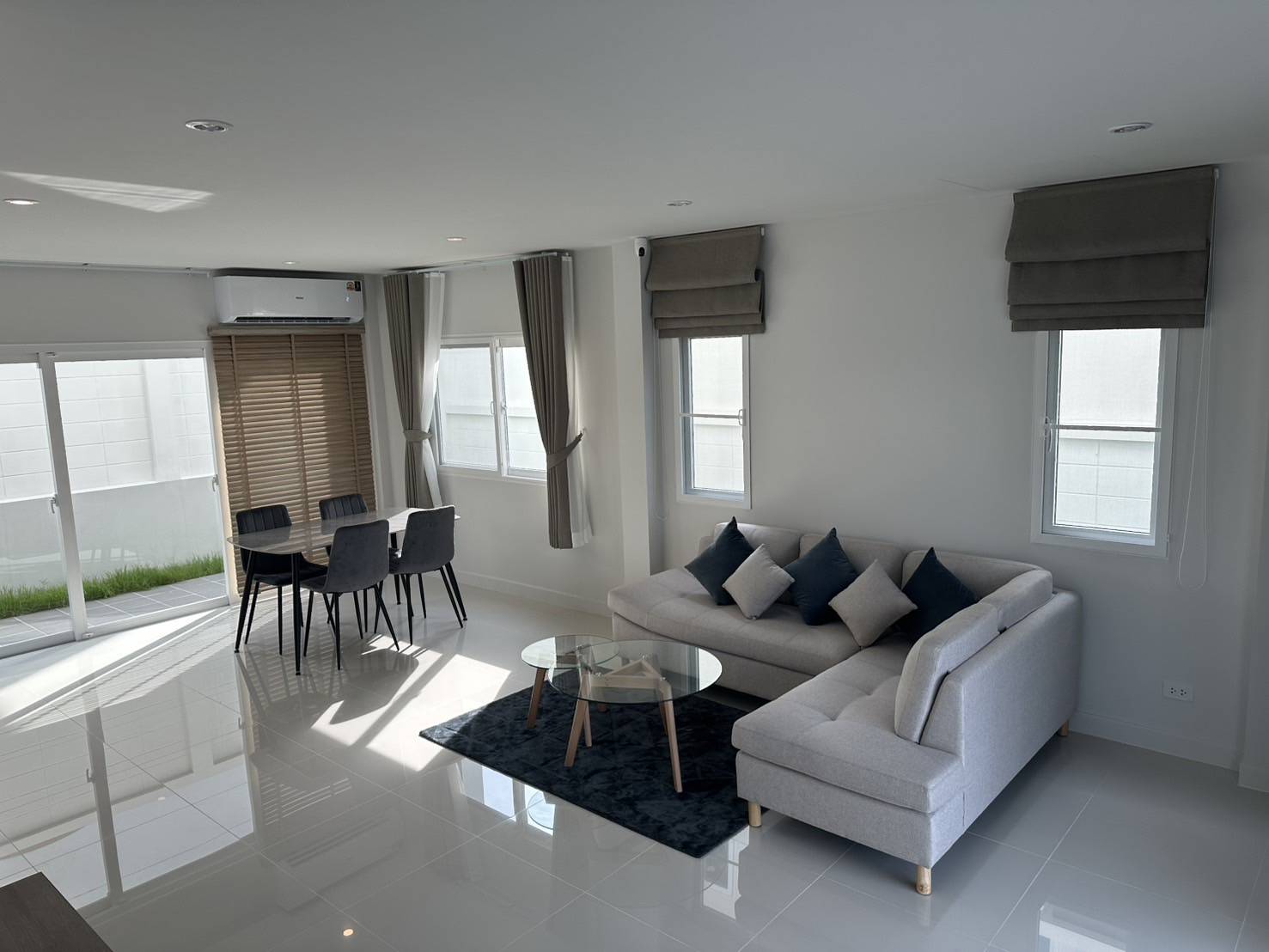 For Rent : Wichit, 2-Storey Twin House, 3 Bedrooms 3 Bathrooms