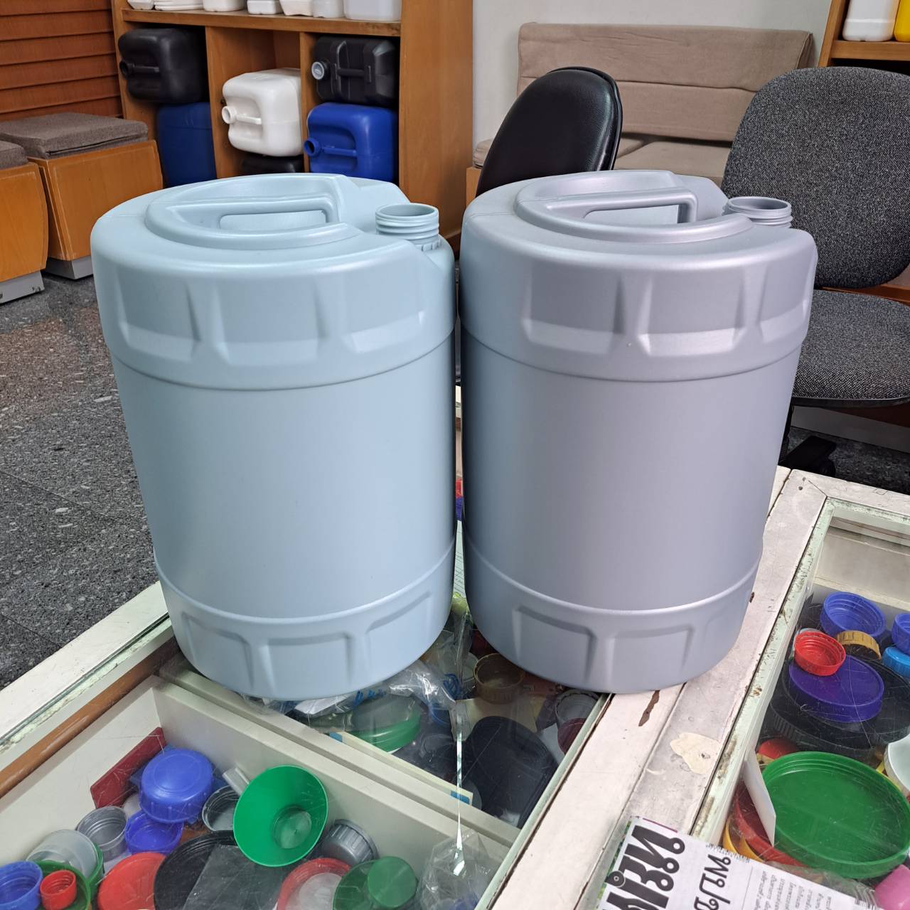 แกลลอนกลม 18 ลิตร AD11