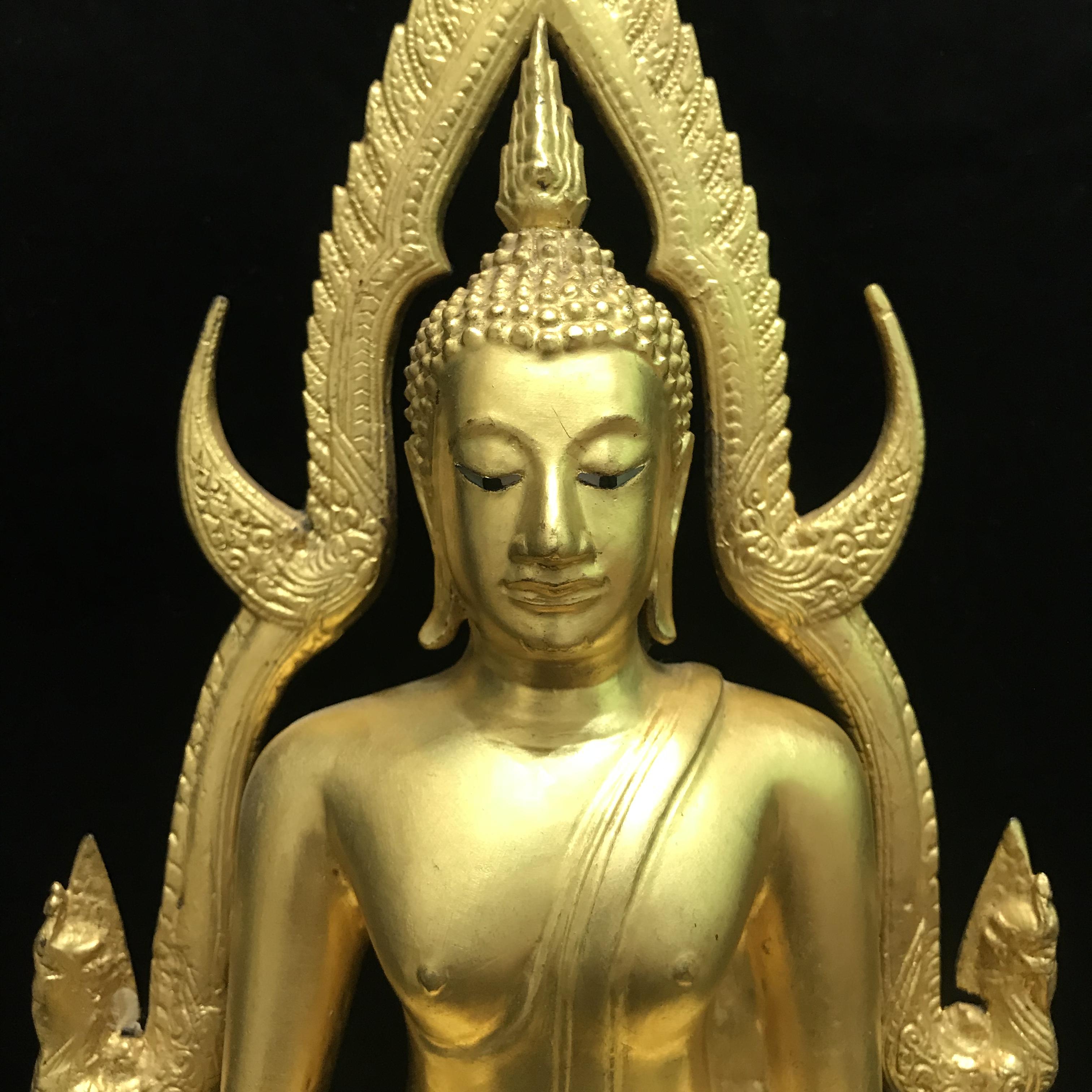 พระพุทธชินราช มวก วัดเบญจมบพิตร ปี 2519 หน้าตัก 5.9 นิ้ว หล่อดินไทย ปิดทองเดิม(ในหลวงรัชกาลที่9และราชินีเสด็จฯเททอง)