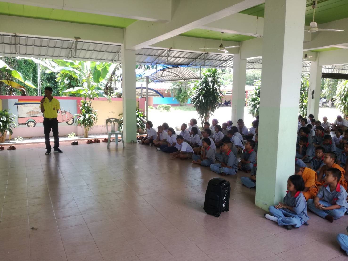 soundmilan ตู้ลำโพง บลูทูธ พกพา 8นิ้ว ML- Q12