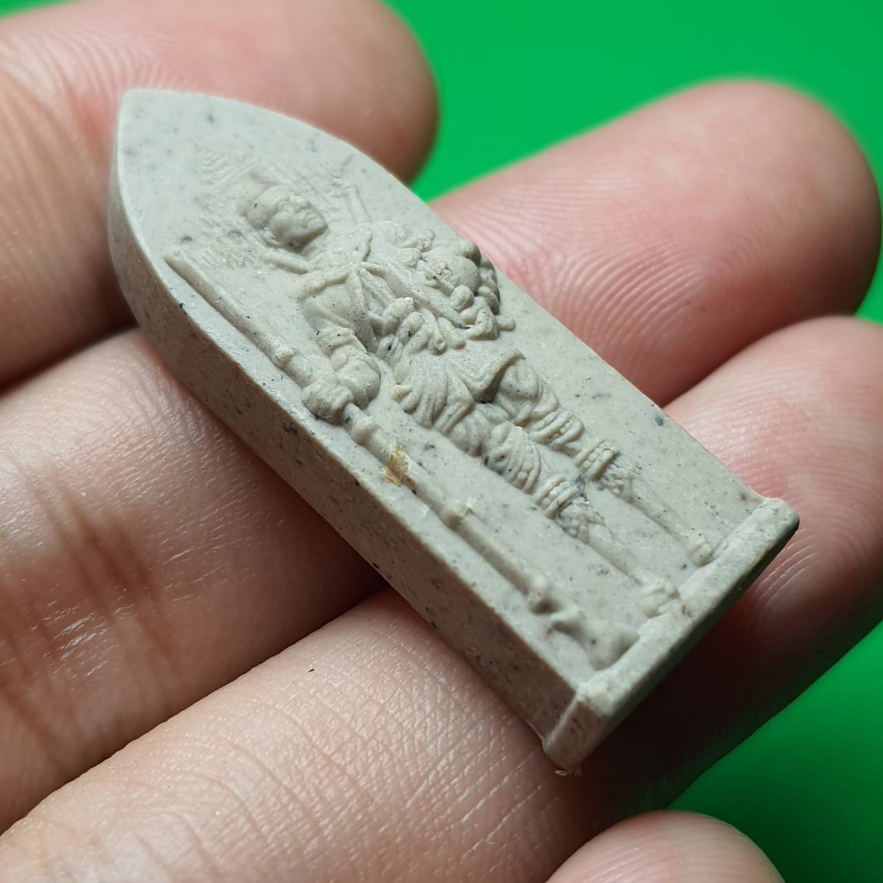 พระเครื่อง พระนเรศวร รางปืน เนื้อมวลสาร สีขาว รุ่นกฤษฏาภินิหาร พระแท้ พระนเรศวรแท้ พระนเรศวรขิงแท้ พระเครื่อง