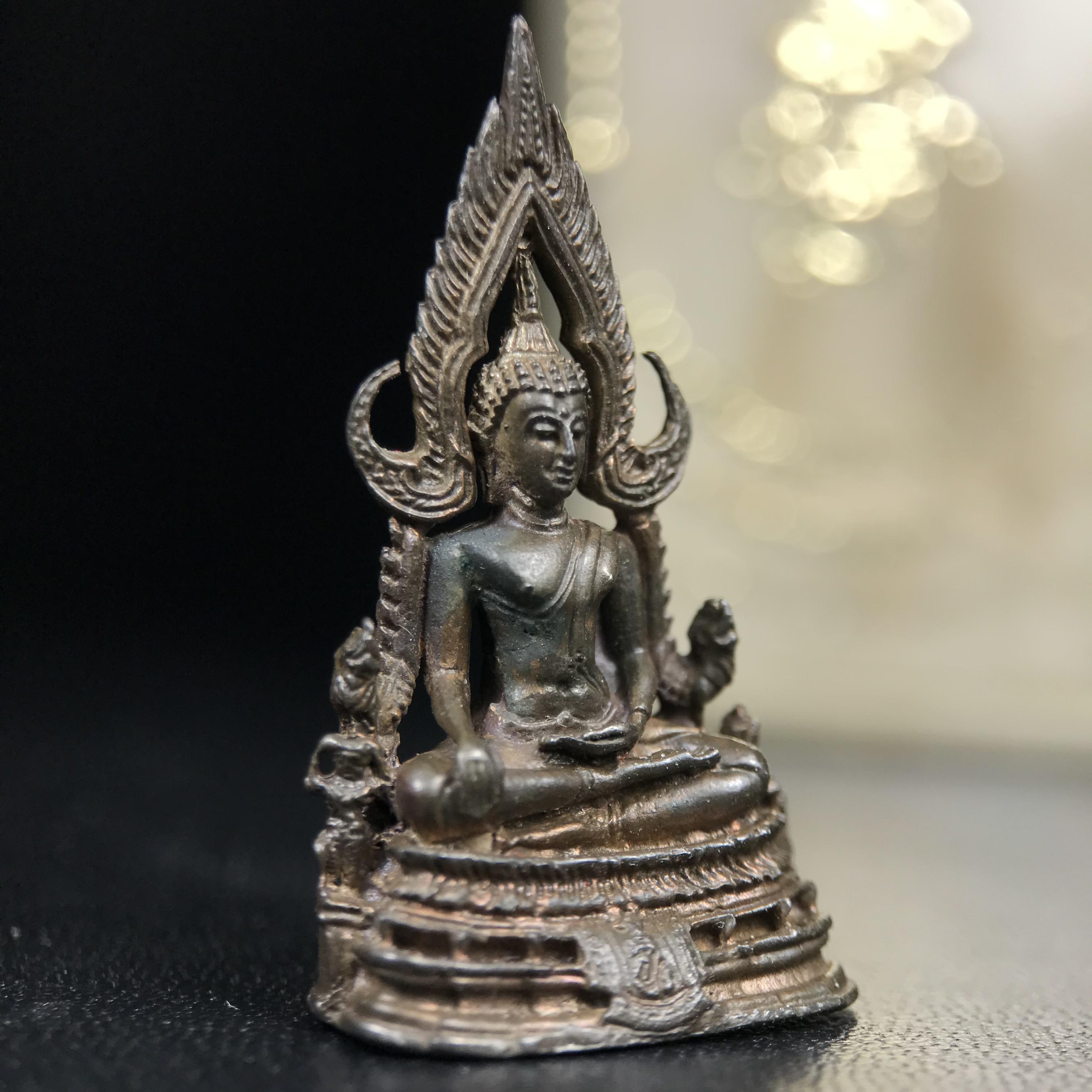 กริ่งพระพุทธชินราช ภปร. กองทัพภาคที่3จัดสร้าง ปี2517 เนื้อนวโลหะกล่องเดิม(คัดสภาพสวย)(หายาก)(ในหลวง ร.9 เสด็จในพิธี)