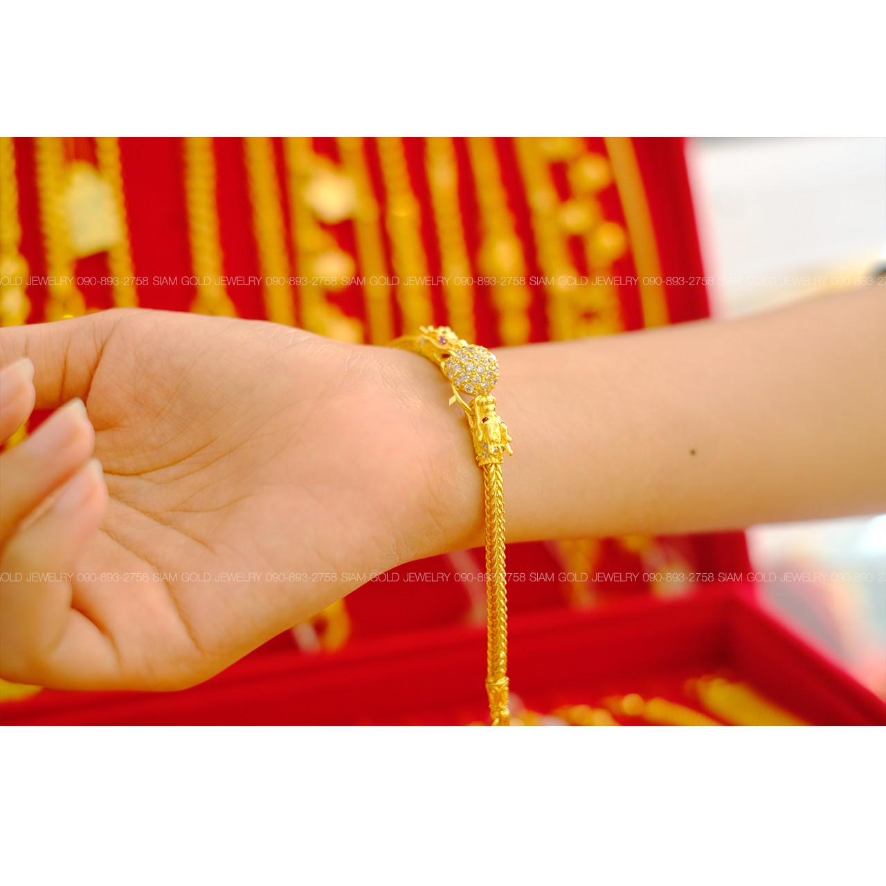 สร้อยข้อมือ มังกรคาบแก้วฝังเพชรและทับทิม 1 บาท รหัส 963