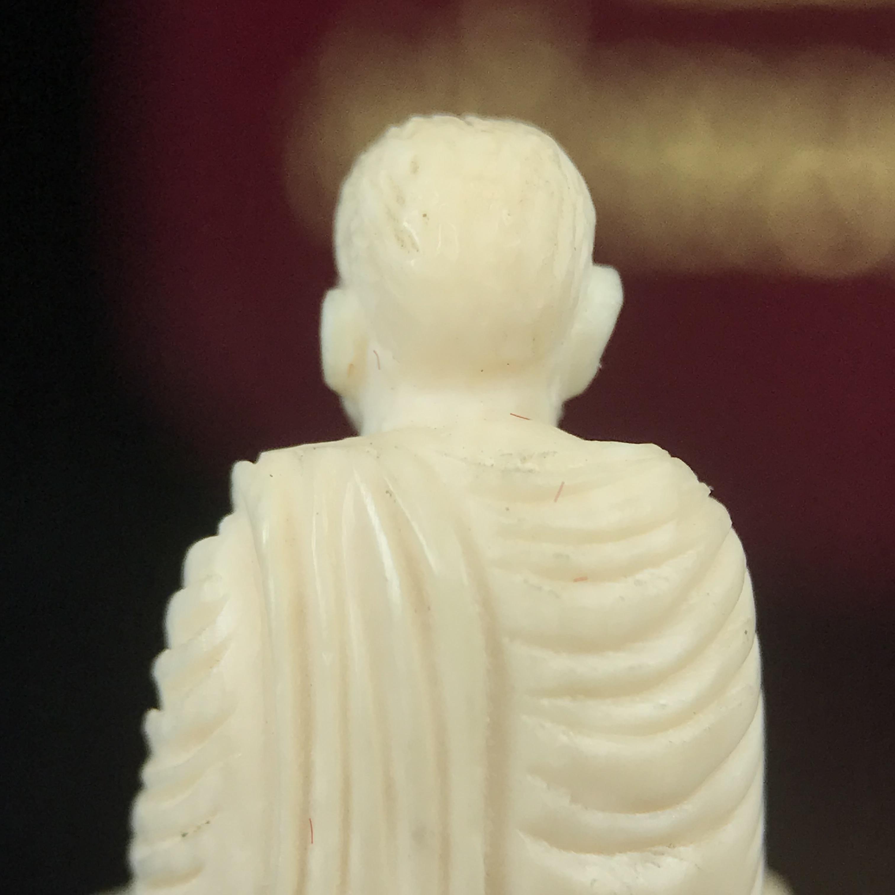 สมเด็จพระพุฒาจารย์ (โต พรหมรังสี) รุ่นคชสารหมื่นปี พ.ศ.2542 พิมพ์ลอยองค์(ฐานหุ้มทองคำ) ตอกโค๊ตและหมายเลข ๑๒๑๔ สภาพสวยสมบูรณ์กล่องบรรจุเดิมครบ (เลขสวยผลรวมได้แปด มีกินมีใช้ไม่มีหมด)(1ใน 9999 องค์)หายากพบเจอน้อยมาก