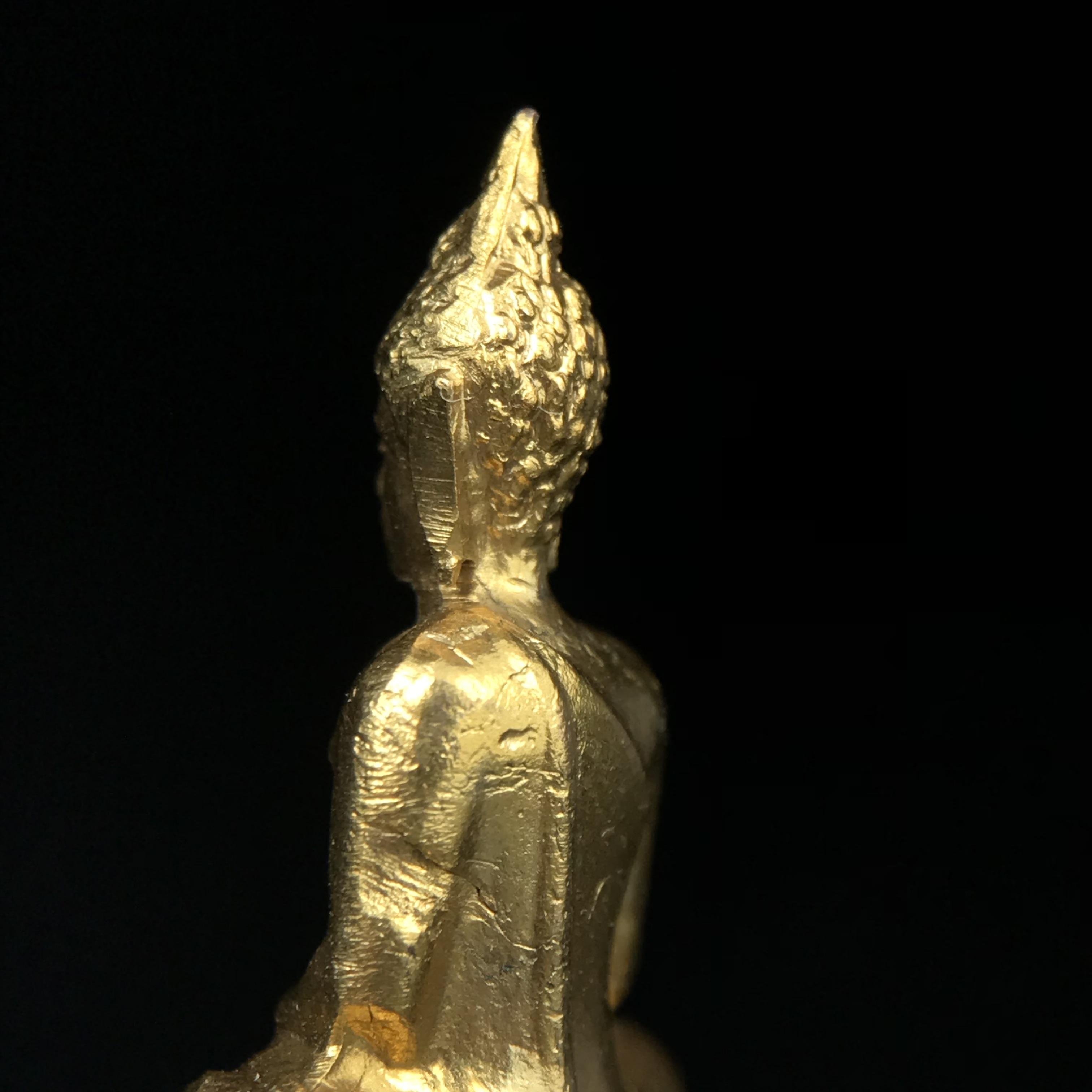 พระกริ่ง ภปร.(รุ่นแรก) วัดบวรนิเวศวิหาร พ.ศ.2508 กะไหล่ทองเดิม(กรรมการ)พิมพ์นิยม(หูยาว)(ก้นตะไบหยาบ)สภาพคัดสวยเดิม(ในหลวงรัชกาลที่9ทรงเสด็จเททอง)พบเจอน้อยหายาก