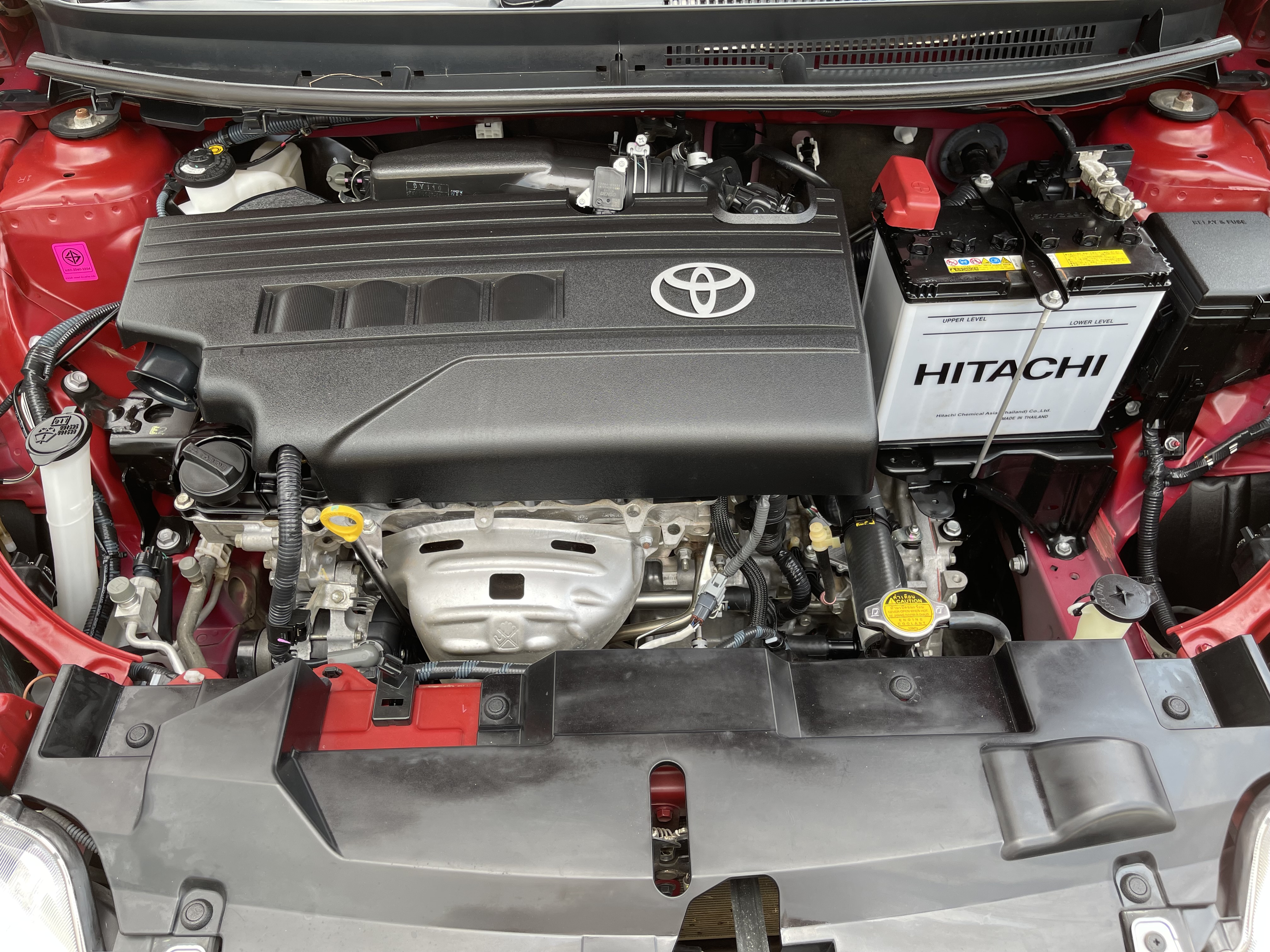 Toyota Yaris 1.2 E At 2016 แดง