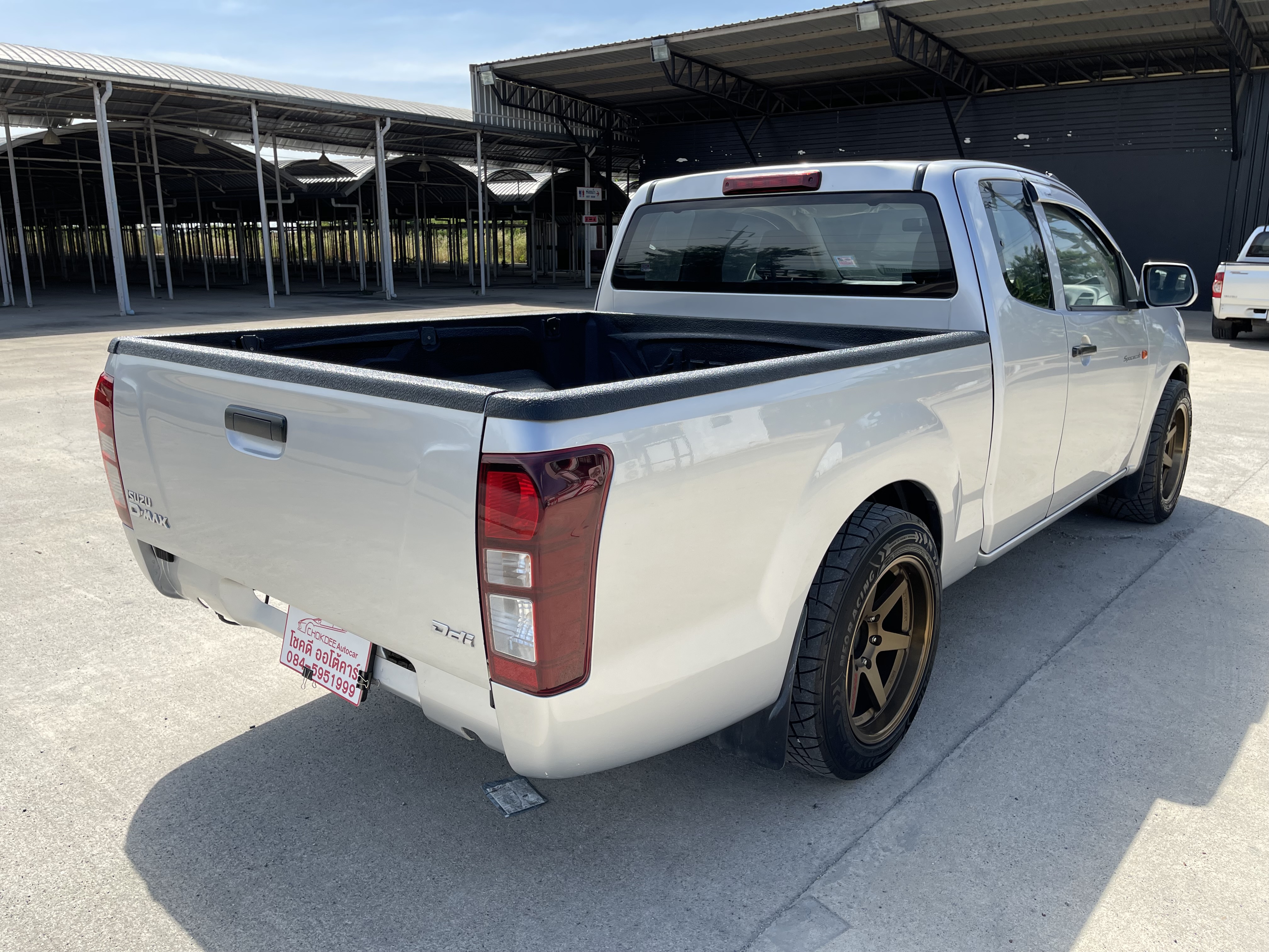 Isuzu Dmax All New Cab 2.5 S 2015 เงิน