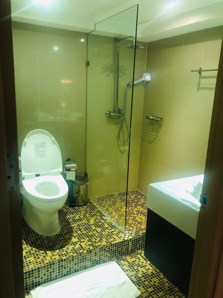 For Rent : Patong, Seaview Condo, 2 Bedroom 2 Bathroom