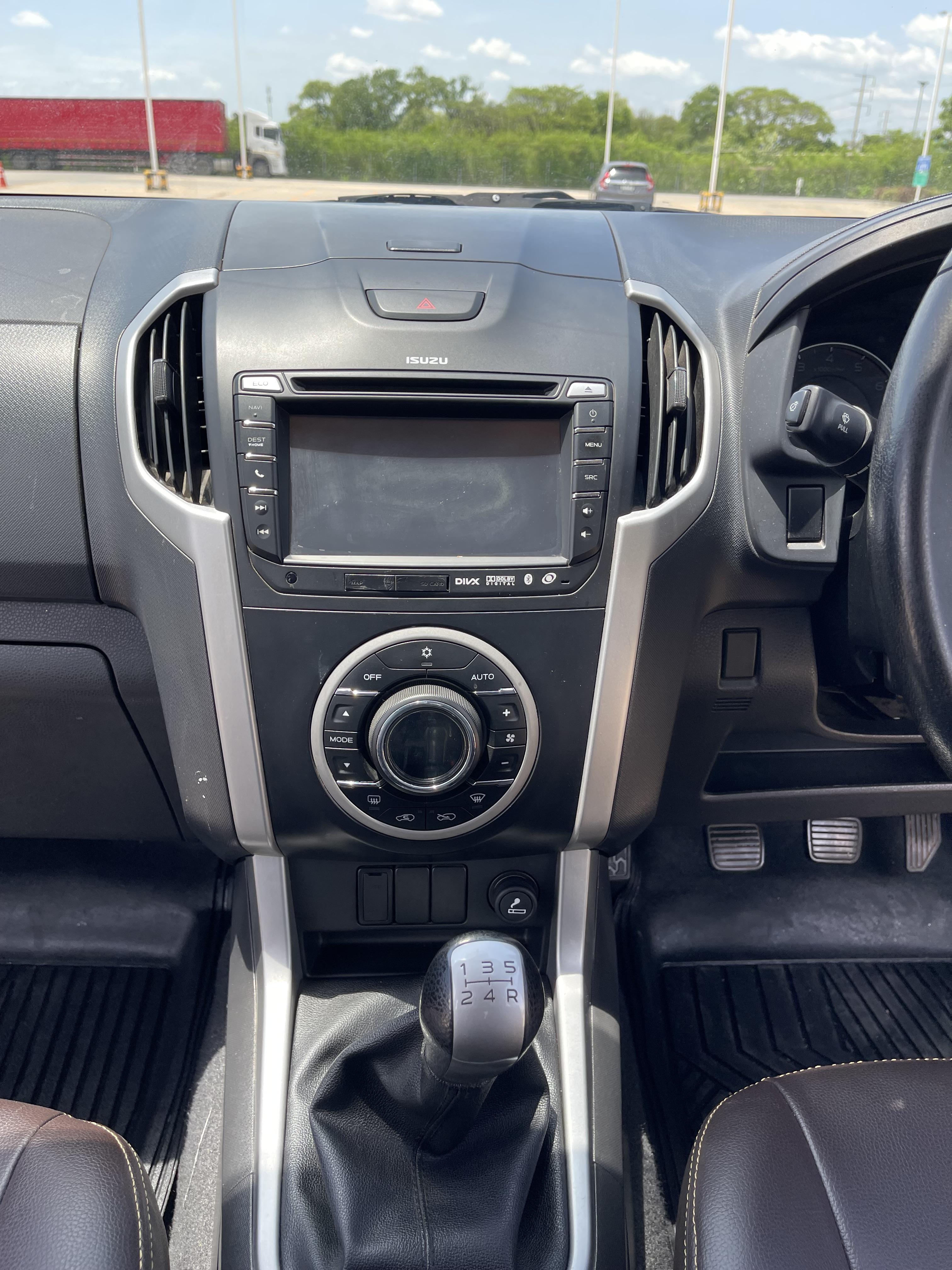 Isuzu Dmax All New 4ประตู Hilander 3.0 Vgs Z Prestige Navi 2013 ดำ