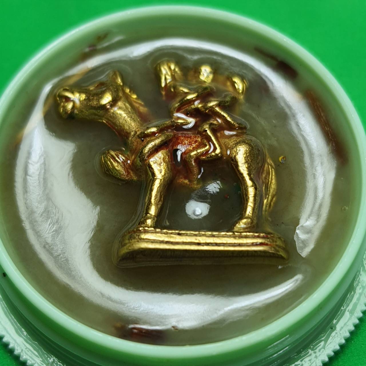 ของเสน่ห์ สีผึ้งมหาเสน่ห์ ขุนแผน สองเมีย ขุนแผนขี่ม้าเสพนาง สีผึ้งมหาเสน่ห์ สีผึ้งแท้ ขุนแผนแท้ ขุนแผนมหาเสน่ห์ ขุนแผนของแท้