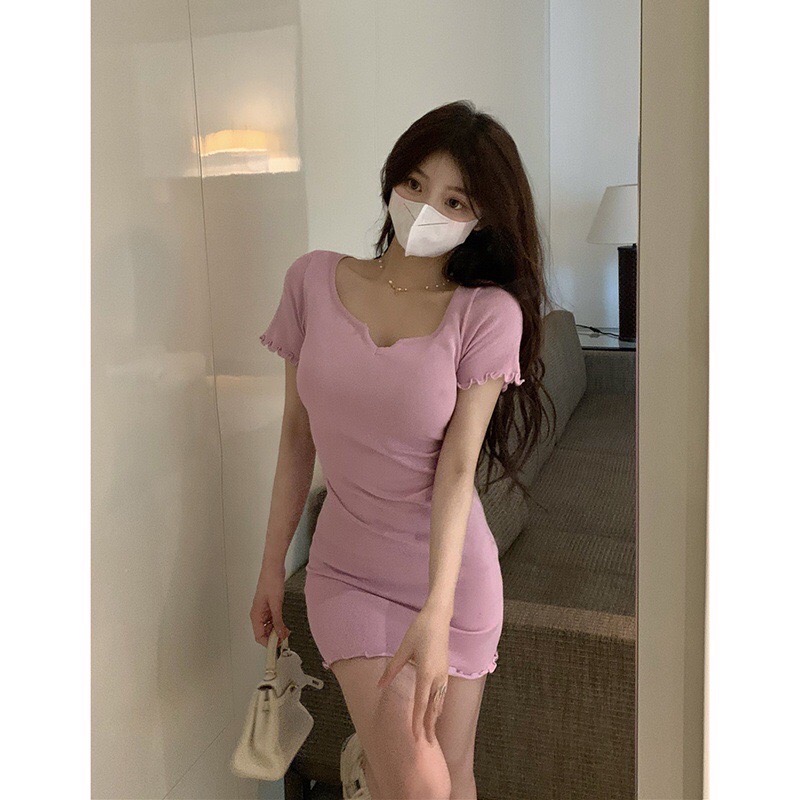 เดรสขอบหยัก