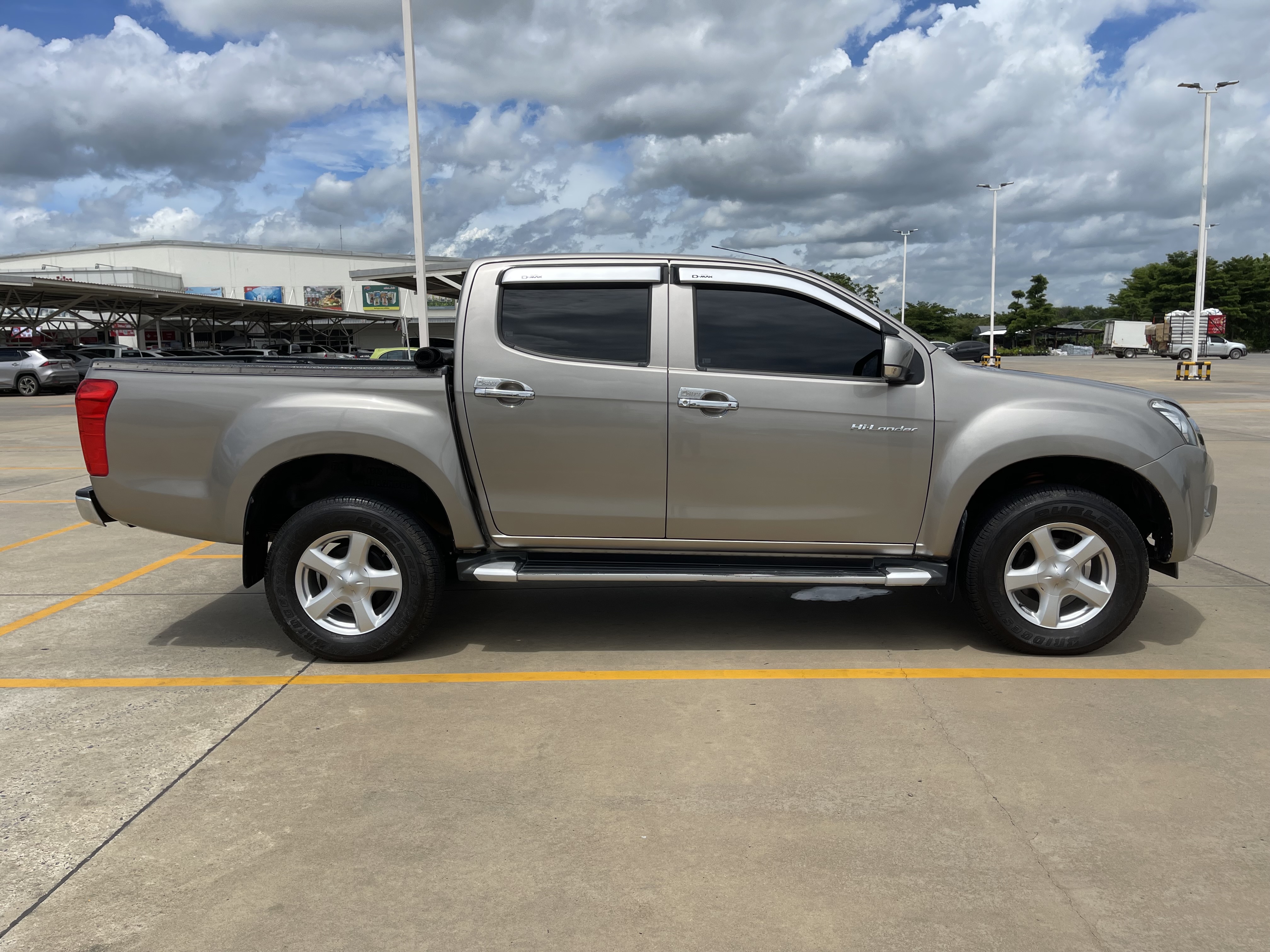 Isuzu Dmax All New 4ประตู Hilander 3.0 Vgs Z Prestige Navi At 2012 น้ำตาล