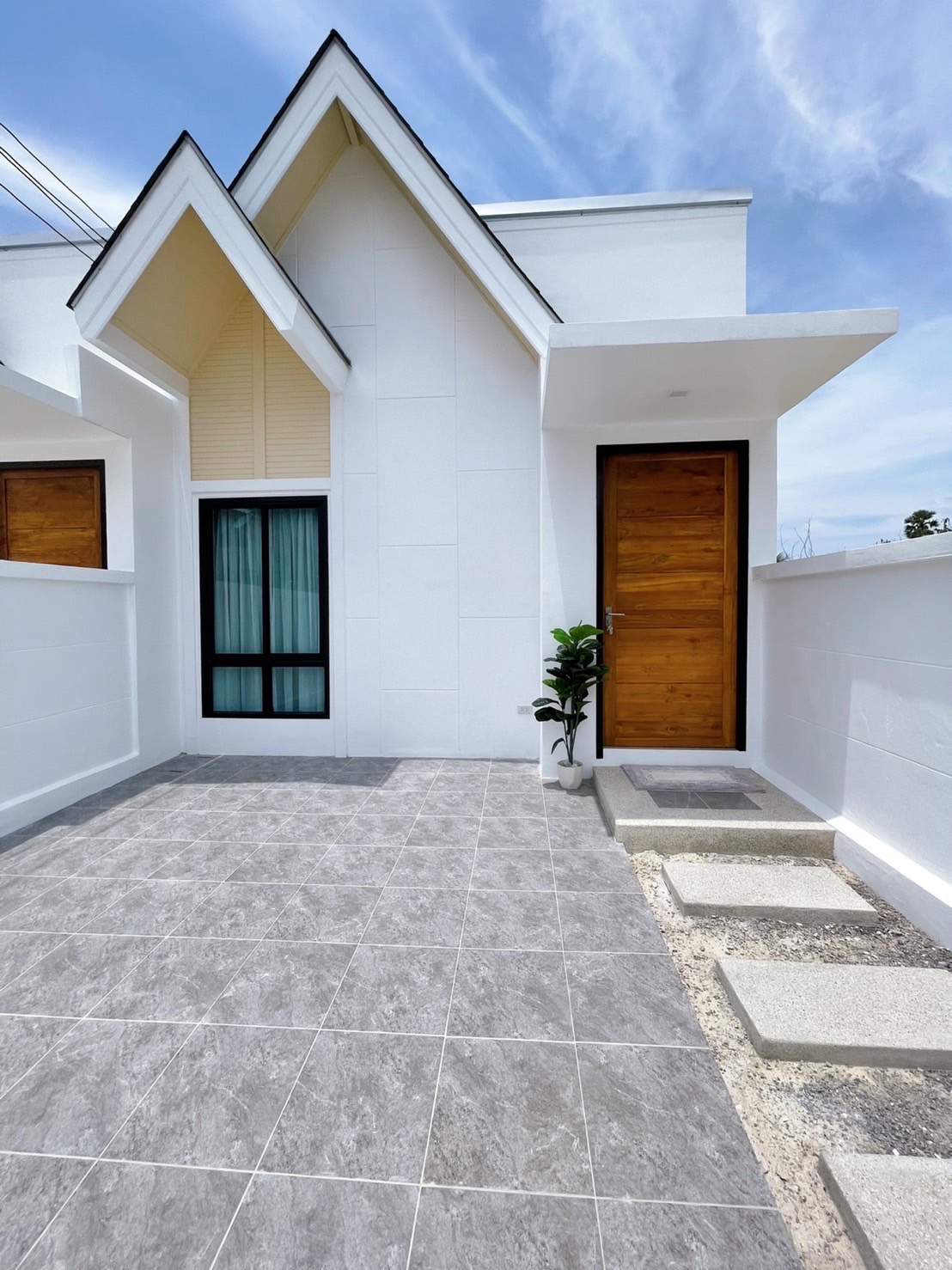 For Sales : Chengtalay, Twin House near Laguna Beach, 2 Bedrooms, 2 Bathrooms