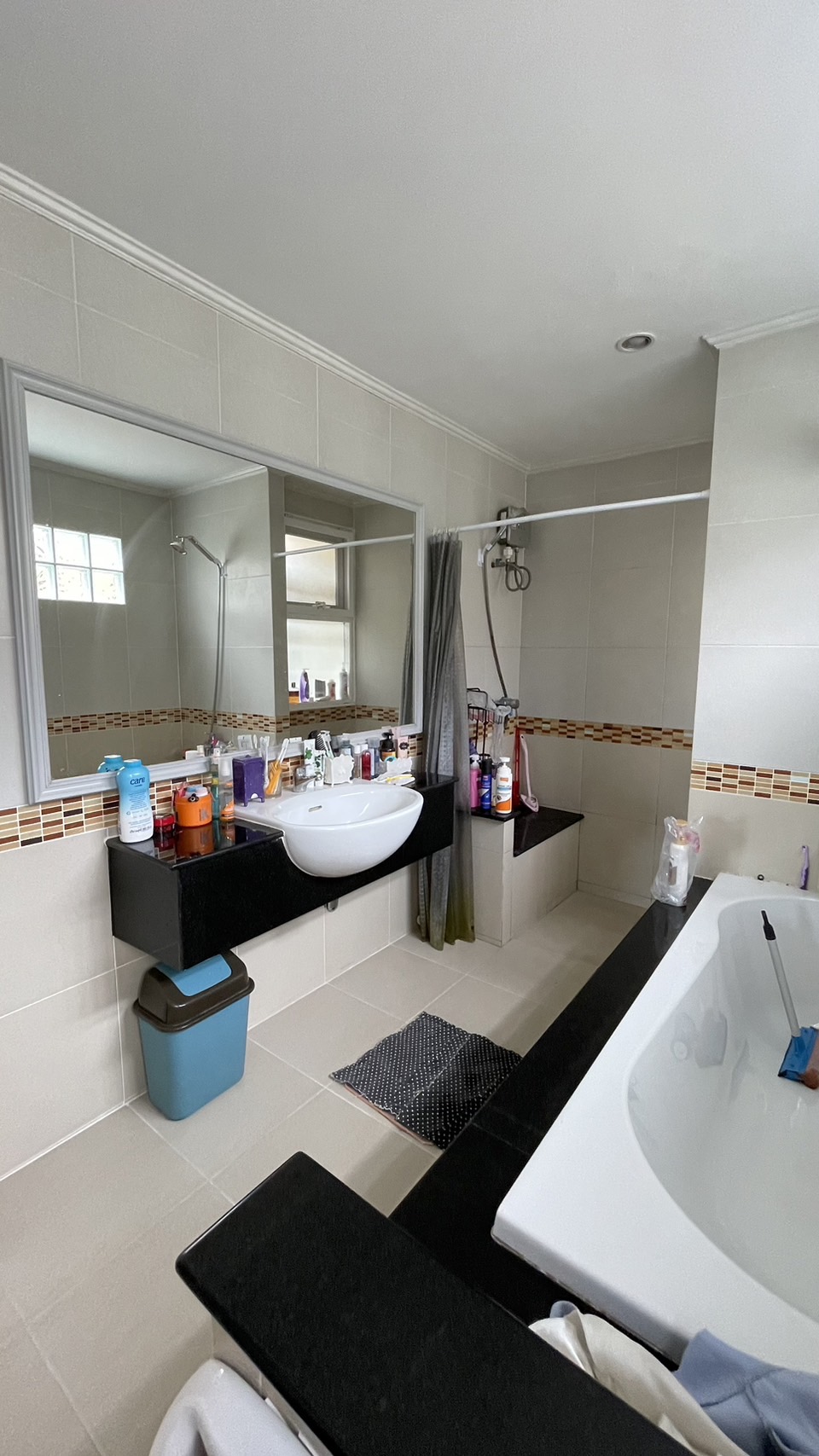 For Rent : Thalang Private House, 4 bedrooms 3 bathrooms