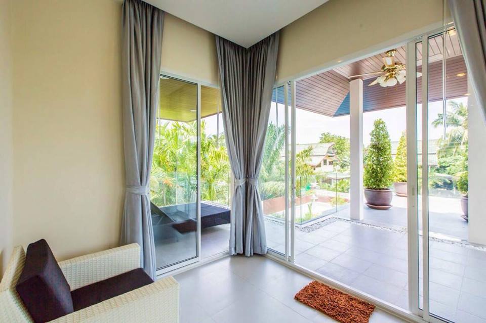 For Rent : Rawai, Luxury Private Pool villa 4 bedrooms.