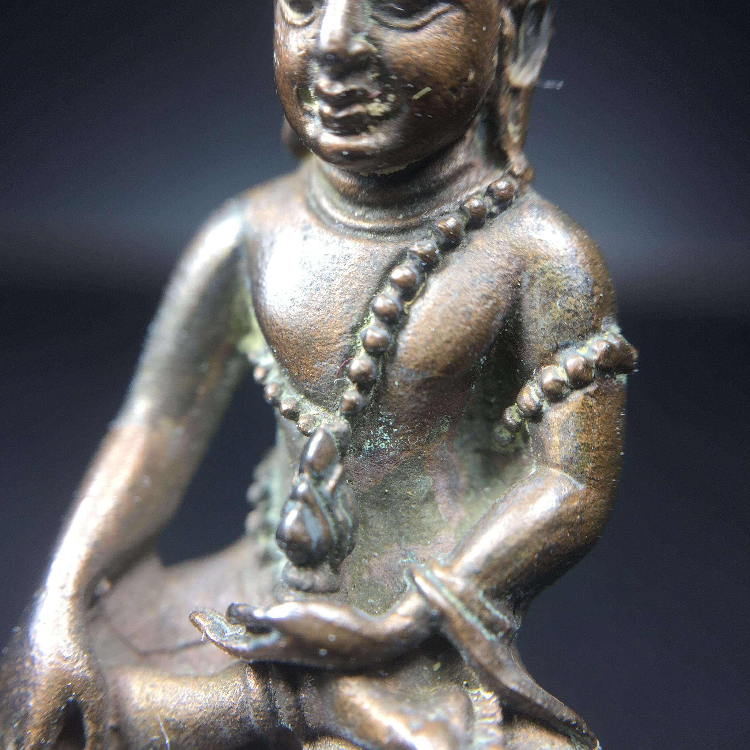 พระกริ่งศิรากาศ ภปร.(วัตถุมงคล"คุ้มเกล้าฯ") โรงพยาบาลภูมิพล เนื้อนวโลหะพิมพ์หน้าไทย (ในหลวงรัชกาลที่9เสด็จเททอง)(พิธีใหญ่)(นิยม)