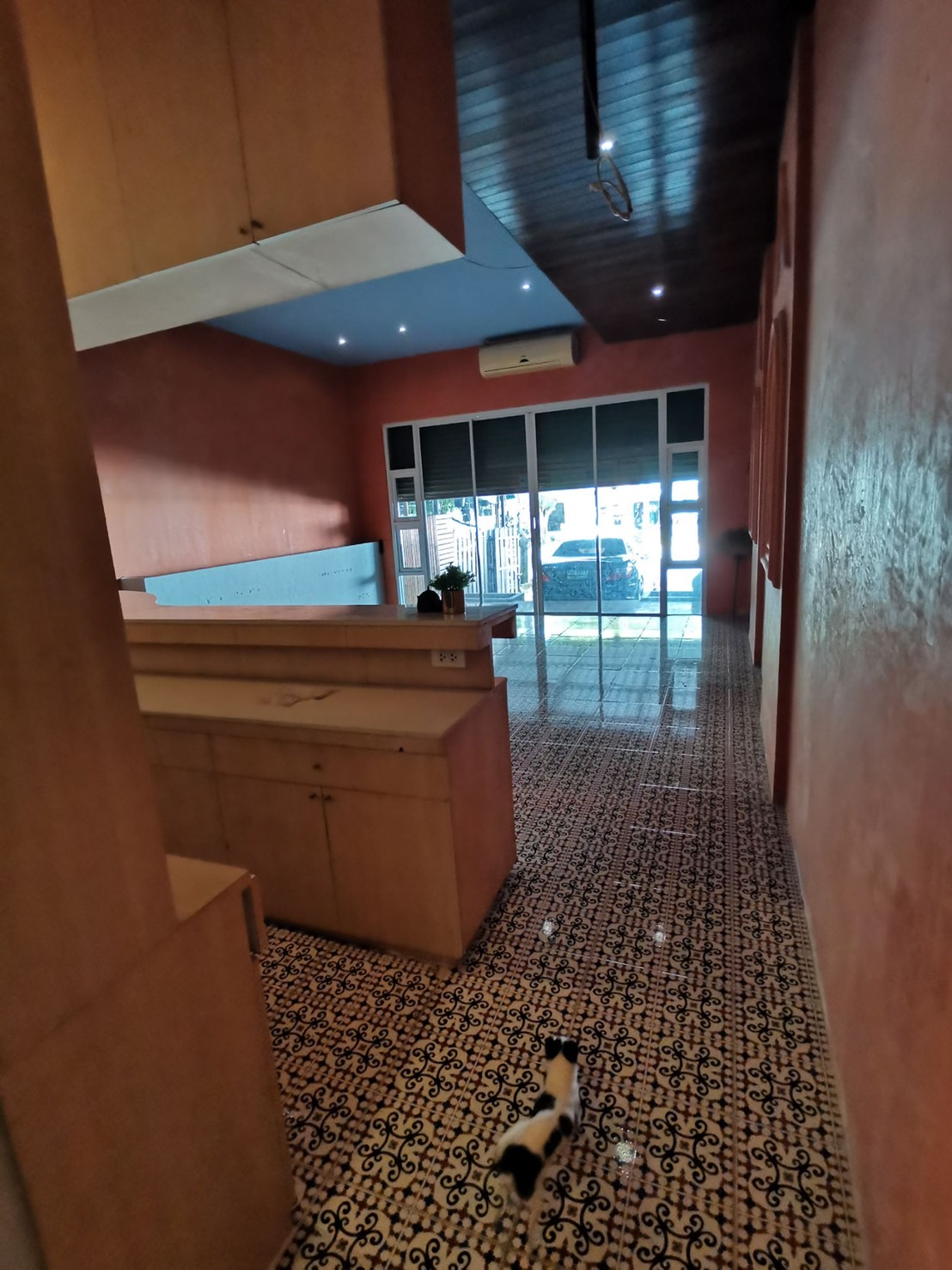 For Sales : Chalong, 2-Storey Commercial Building, 2 Bedrooms 2 Bathrooms