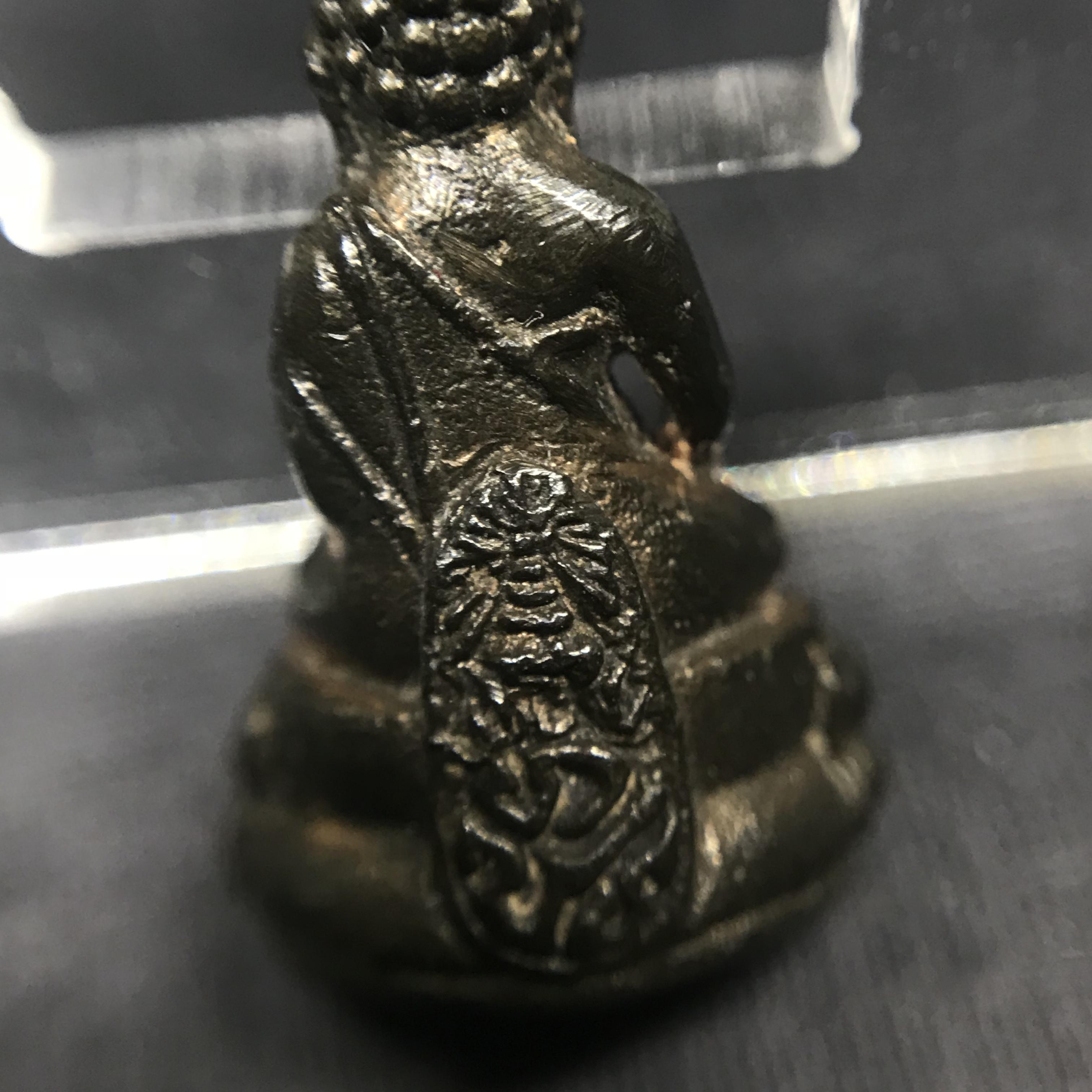 พระชัยวัฒน์ ภปร. ธรรมศาสตร์ 50ปี เนื้อนวโลหะ(ในหลวงรัชกาลที่9 เสด็จเททอง)(หายาก)(1ใน2142องค์)