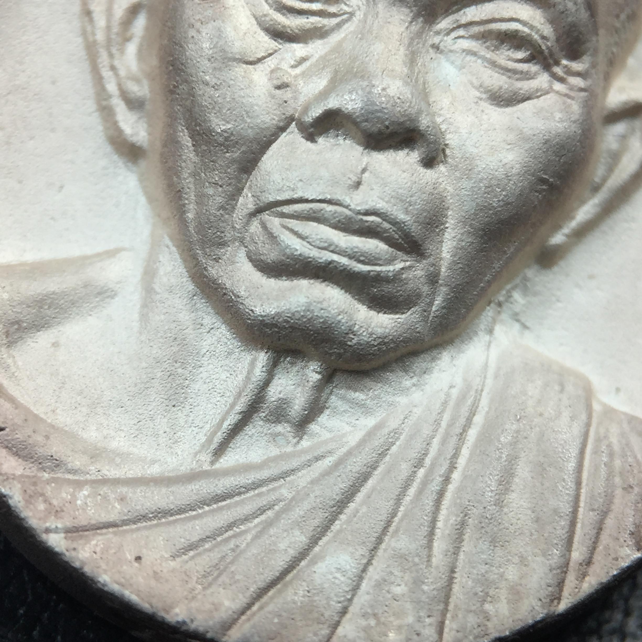 เหรียญรูปเหมือนพระญาณวิทยาคมเถร (หลวงพ่อคูณ ปริสุทโธ)ชุดกาญจนาภิเษกครองราชย์ครบ 50 ปี เนื้อเงิน วัดบวรนิเวศวิหาร ปี พ.ศ. 2538(จัดสร้างได้เหมือนหลวงพ่อคูณมาก มีรายละเอียดและความคมชัดสูง ลูกศิษย์ท่านไม่ควรพลาด วิจิตรศิลป์และพุทธศิลป์งดงาม)พิธีใหญ่